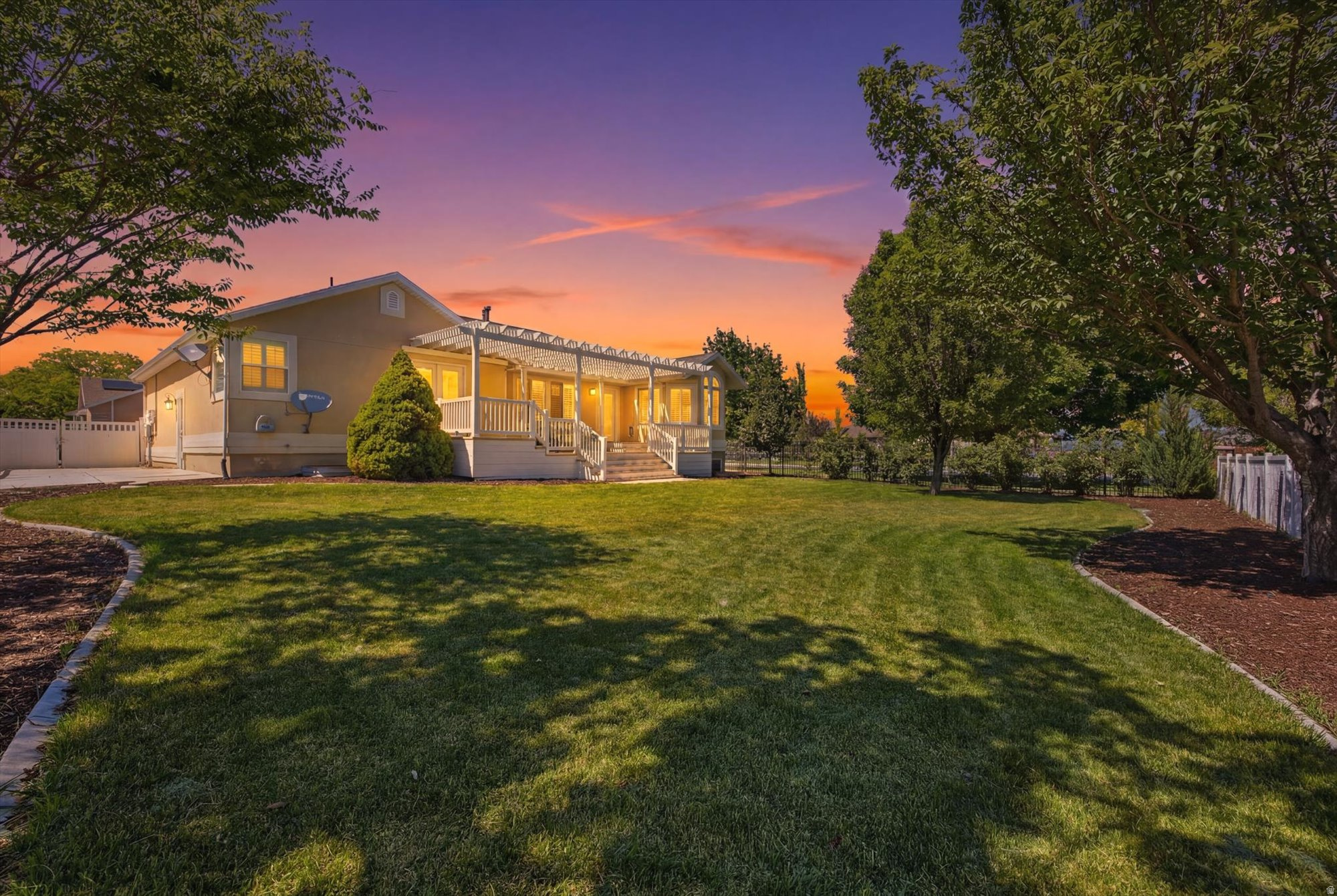 main property photo 2