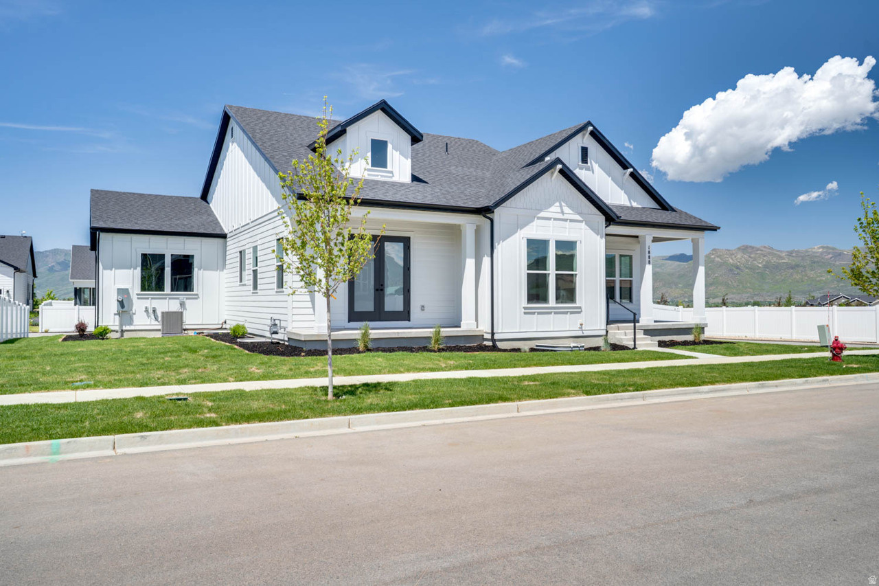 main property photo 0
