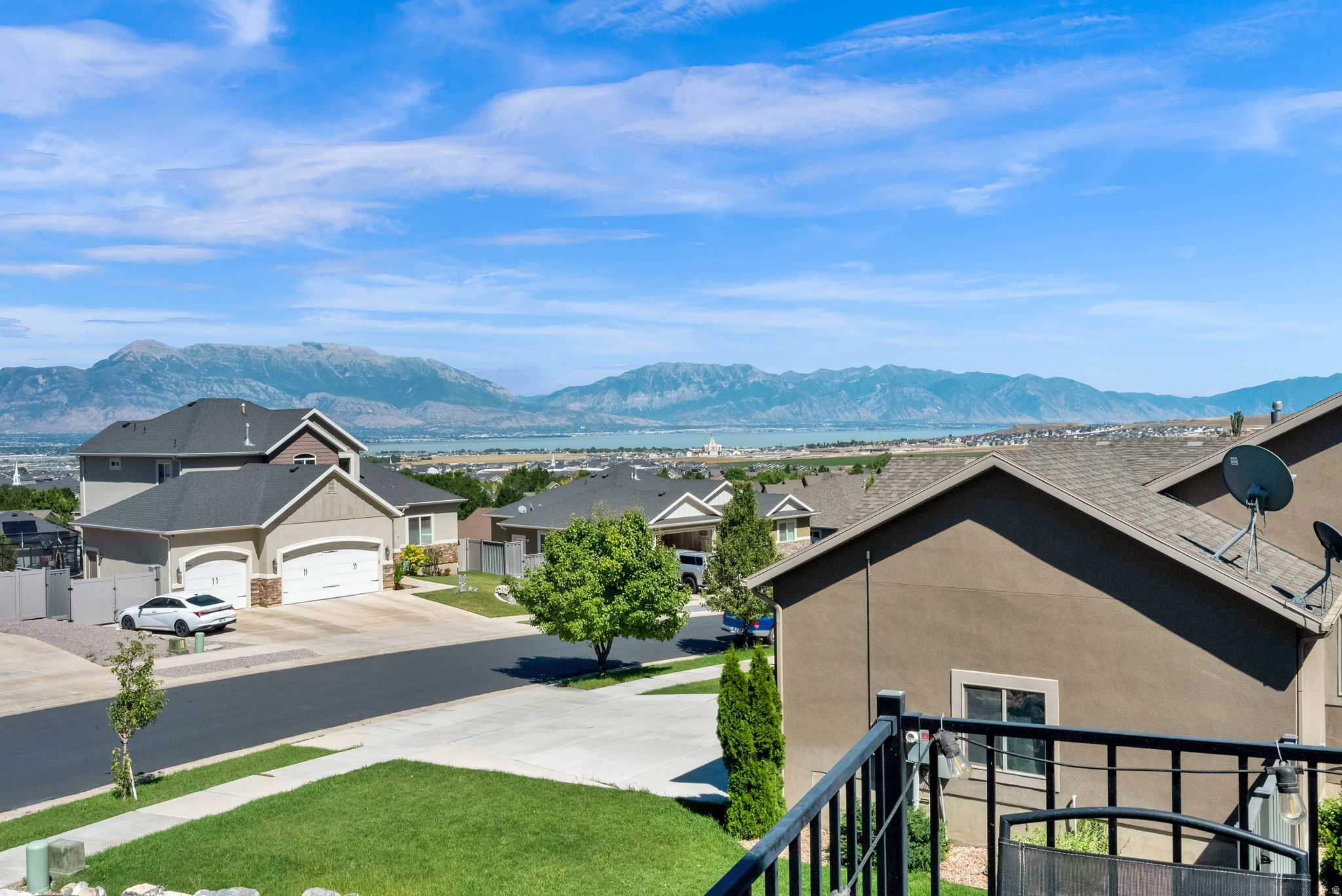 main property photo 34
