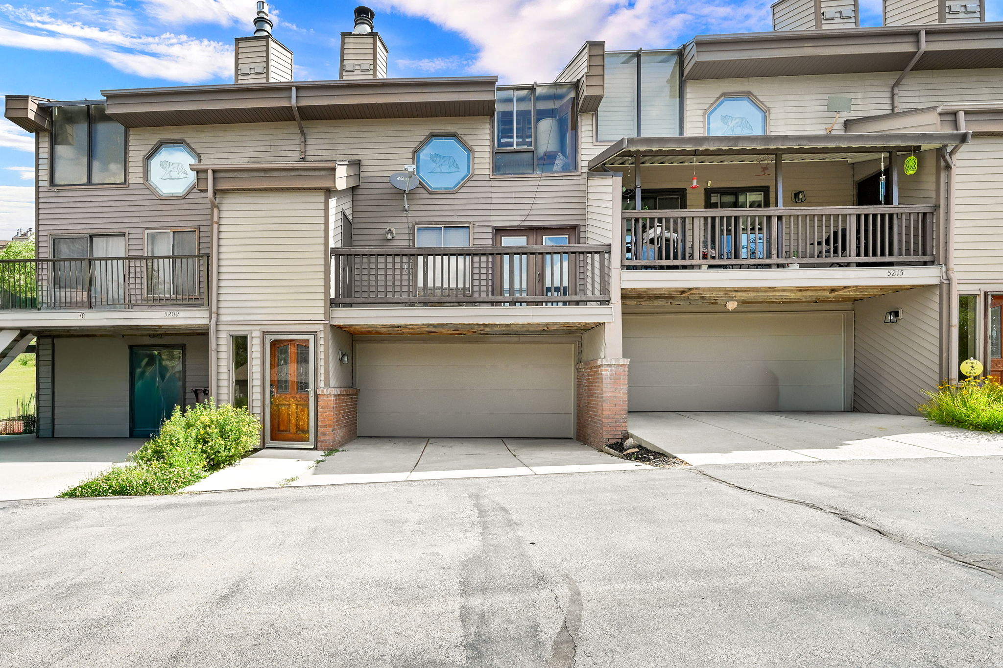 main property photo 0