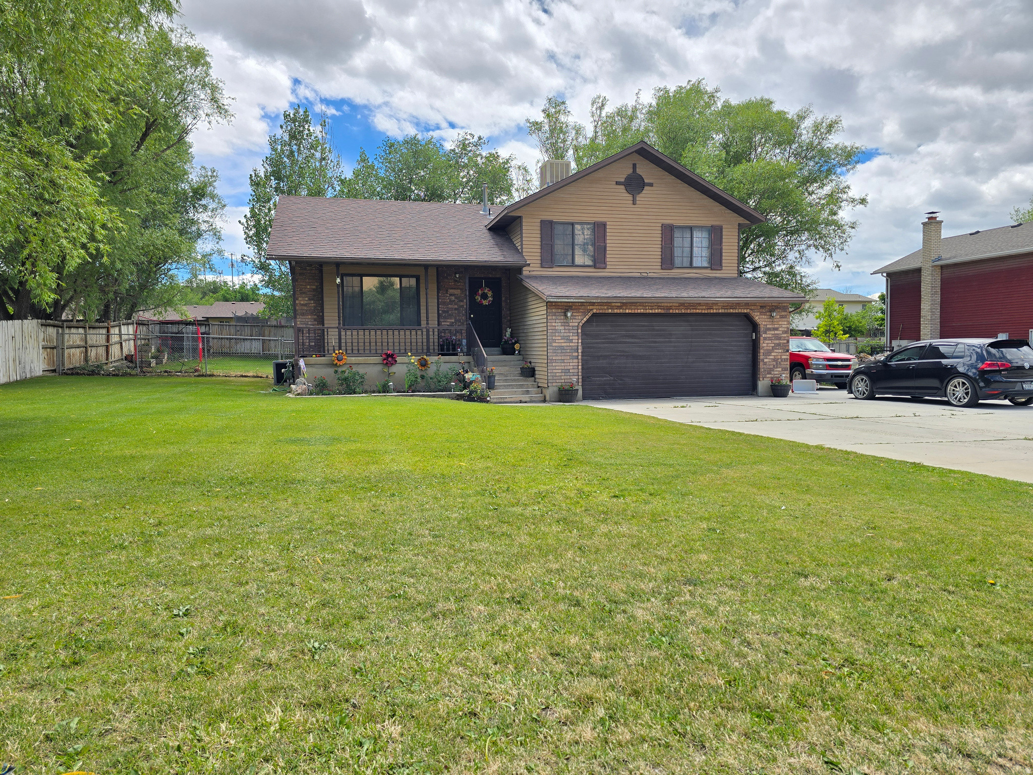 main property photo 0