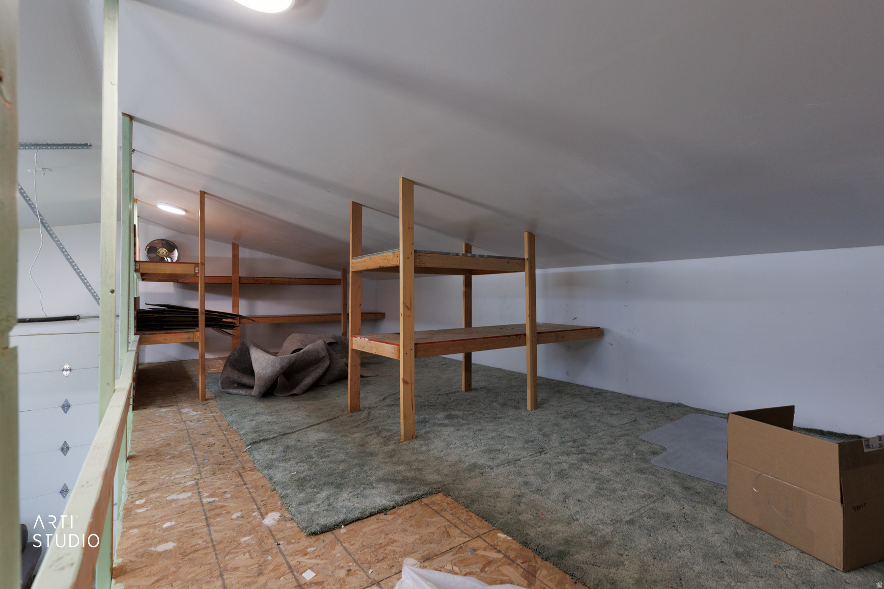 main property photo 30