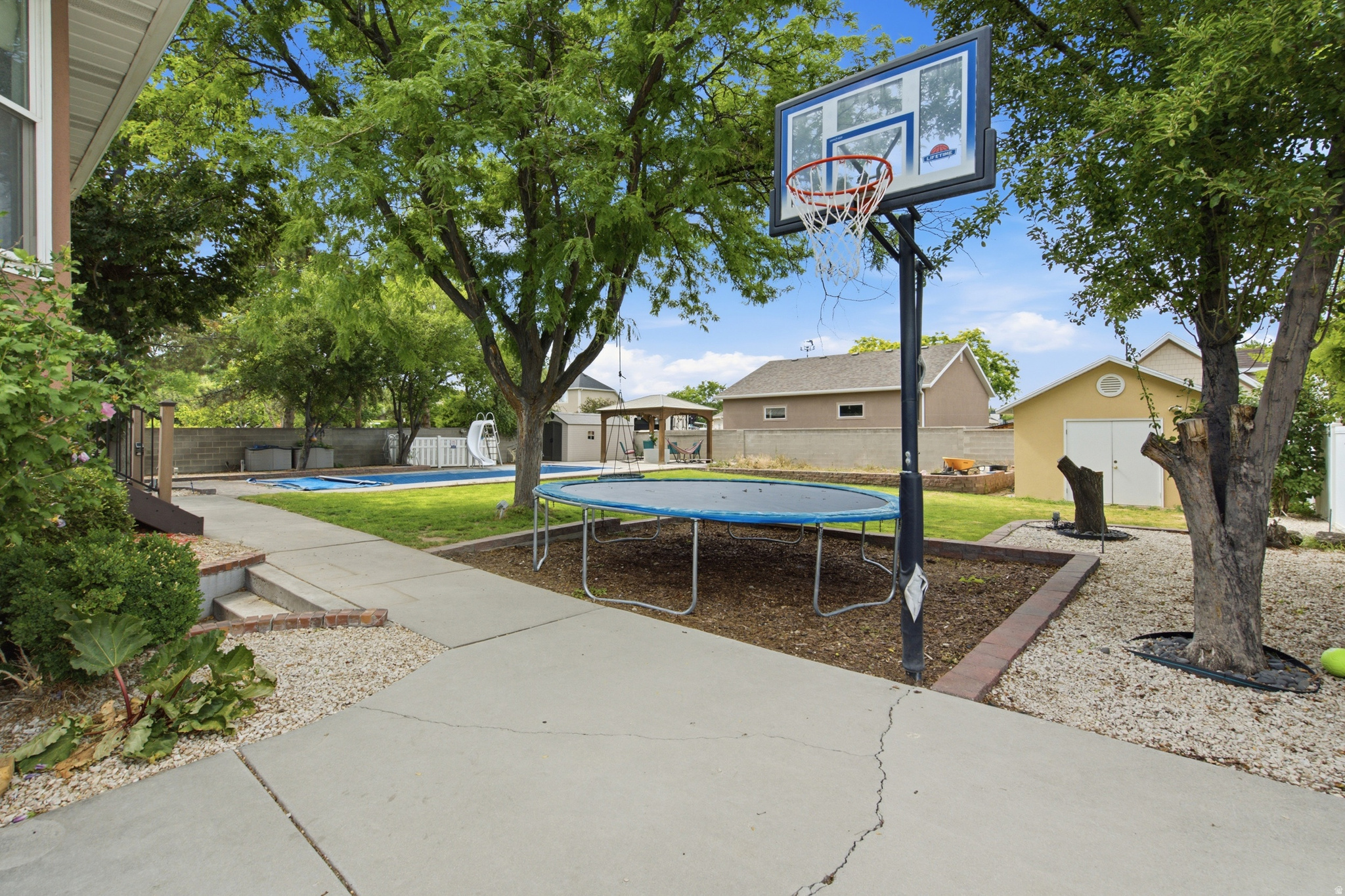 main property photo 47