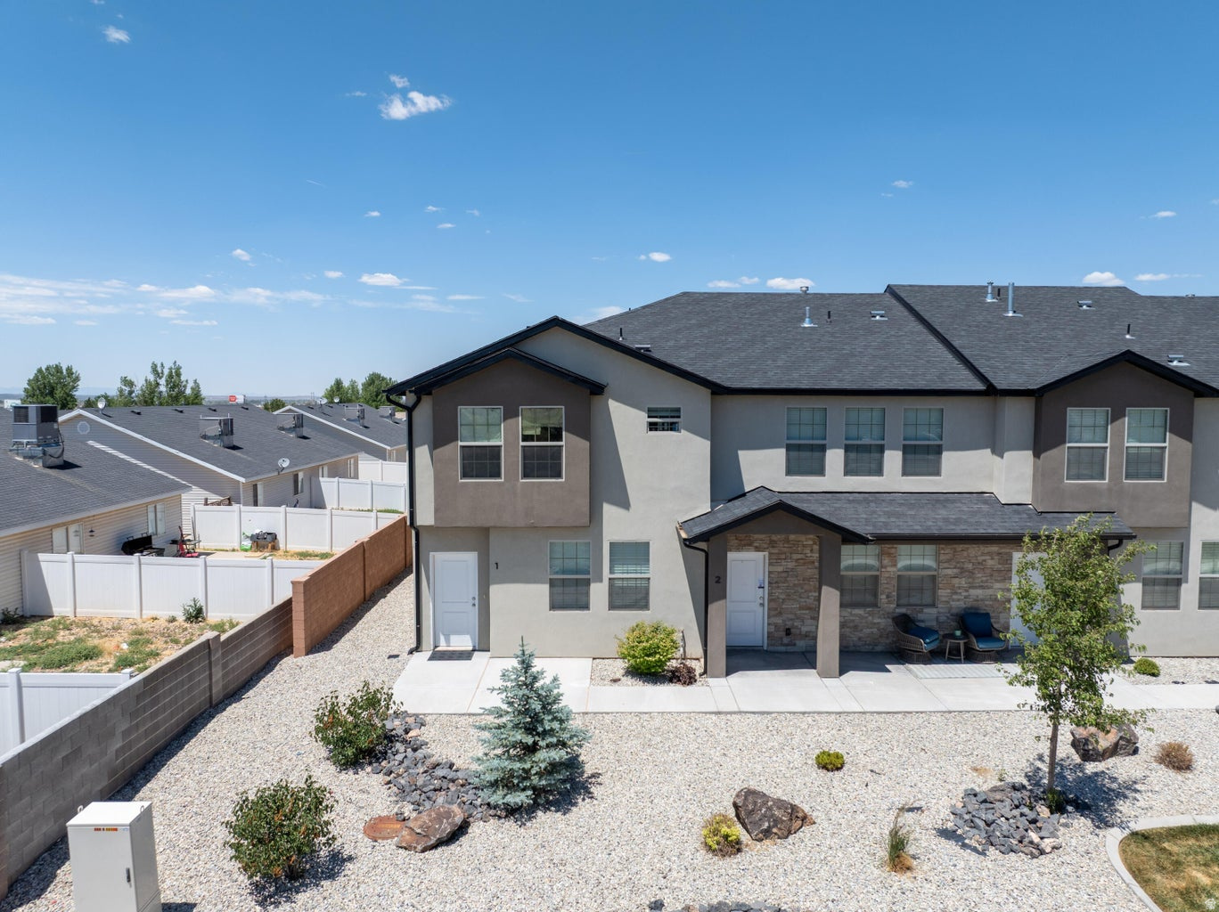 main property photo 0