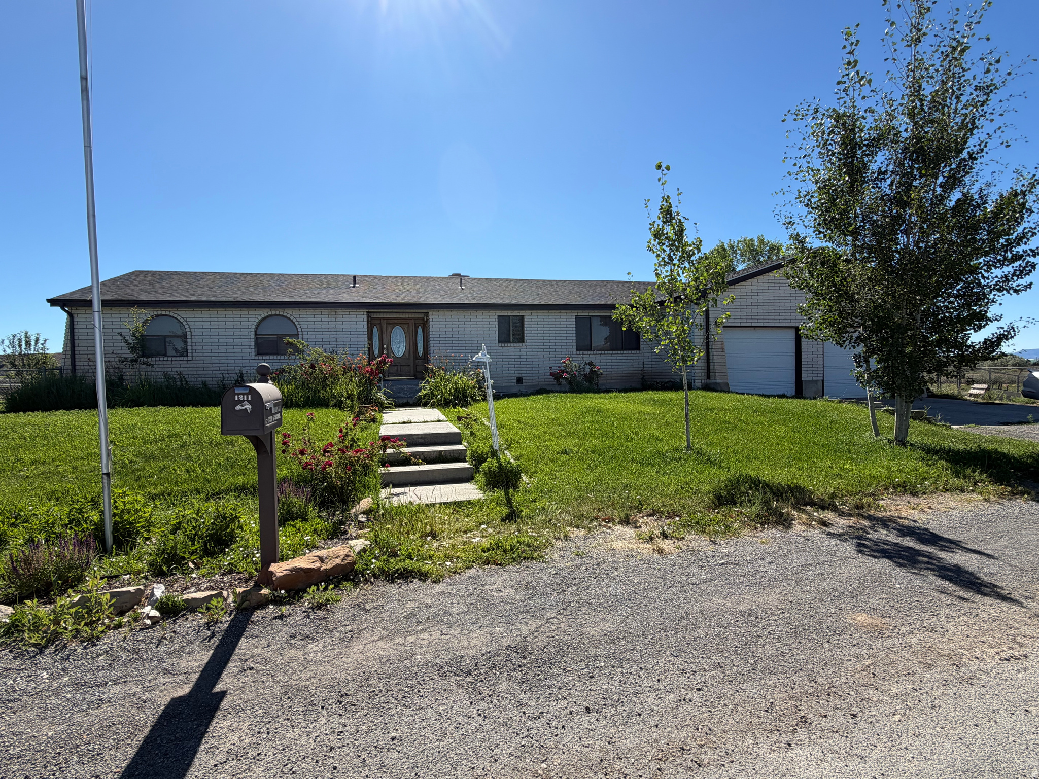 main property photo 0
