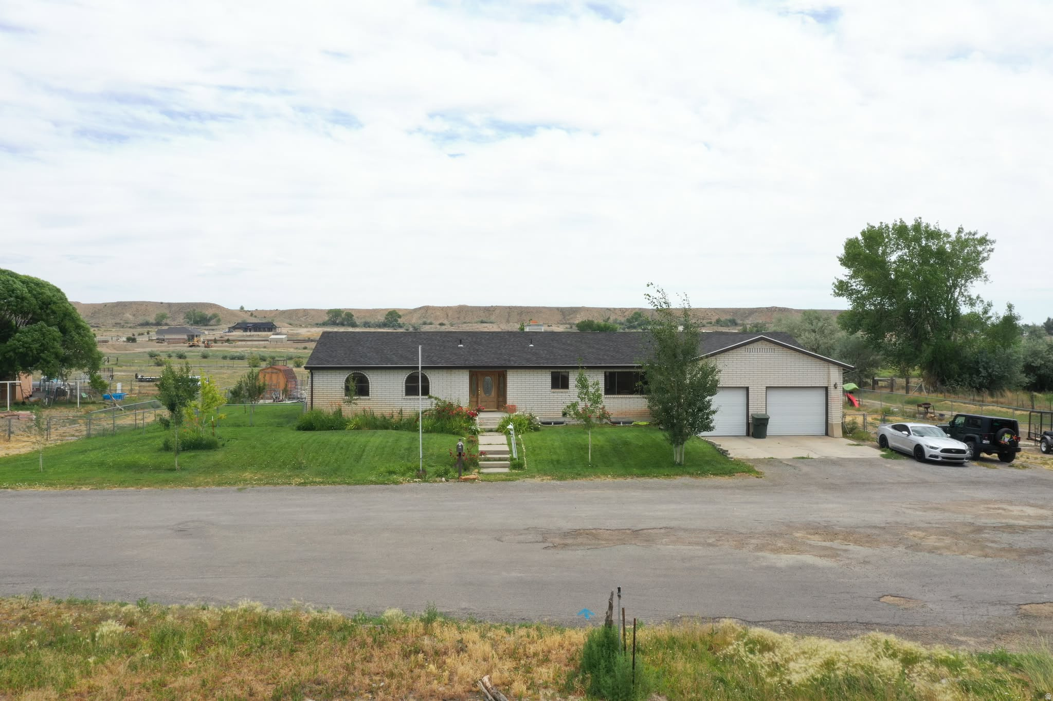 main property photo 17