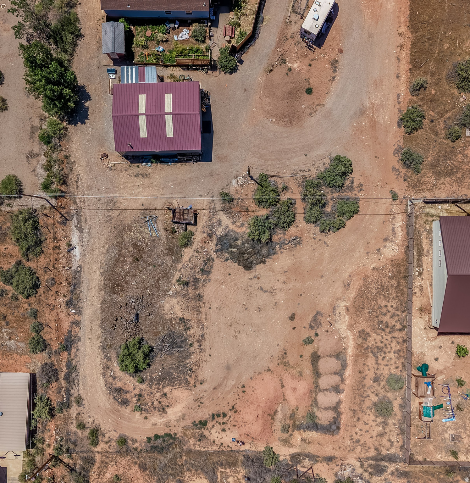 main property photo 12