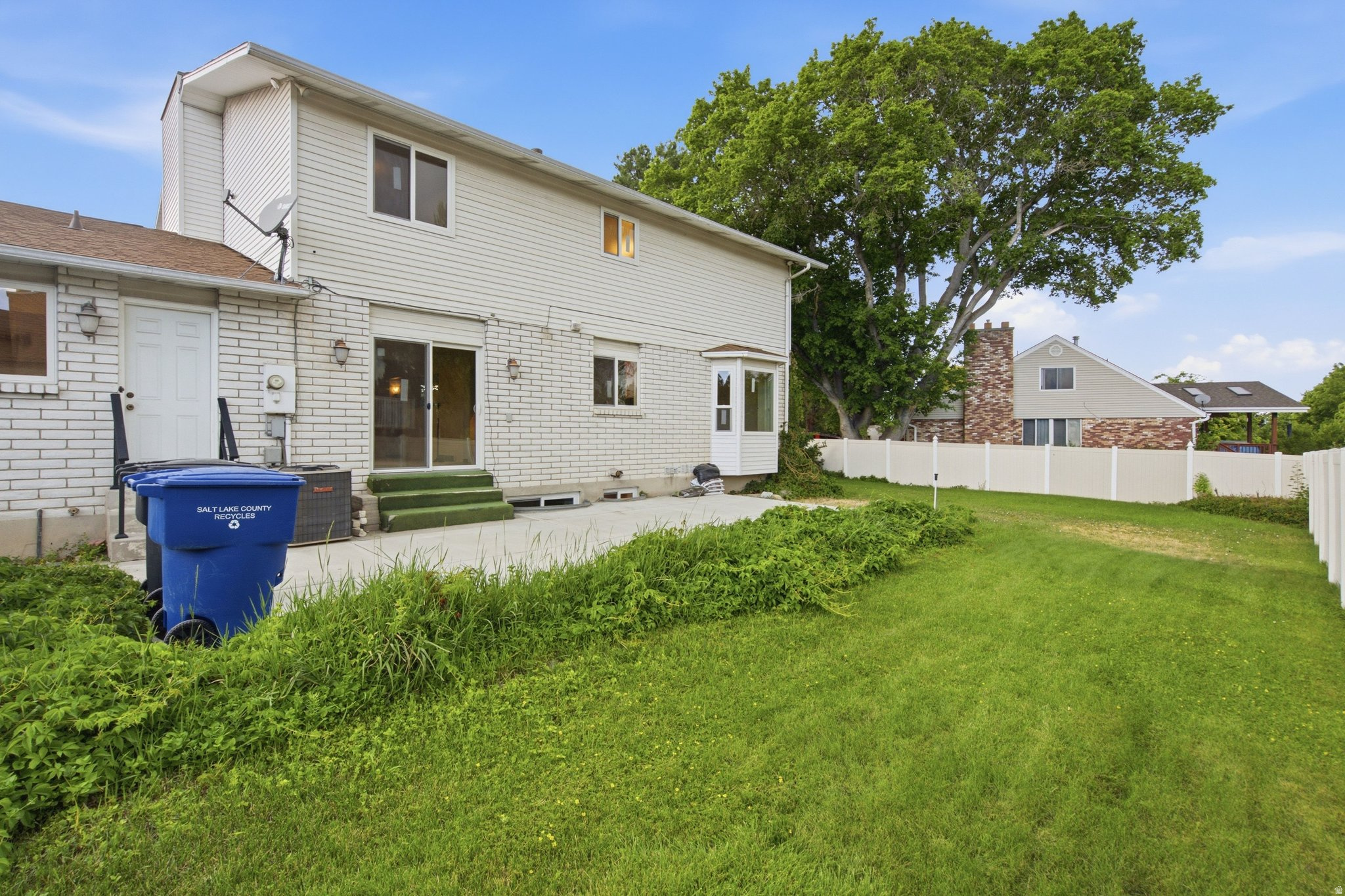 main property photo 38
