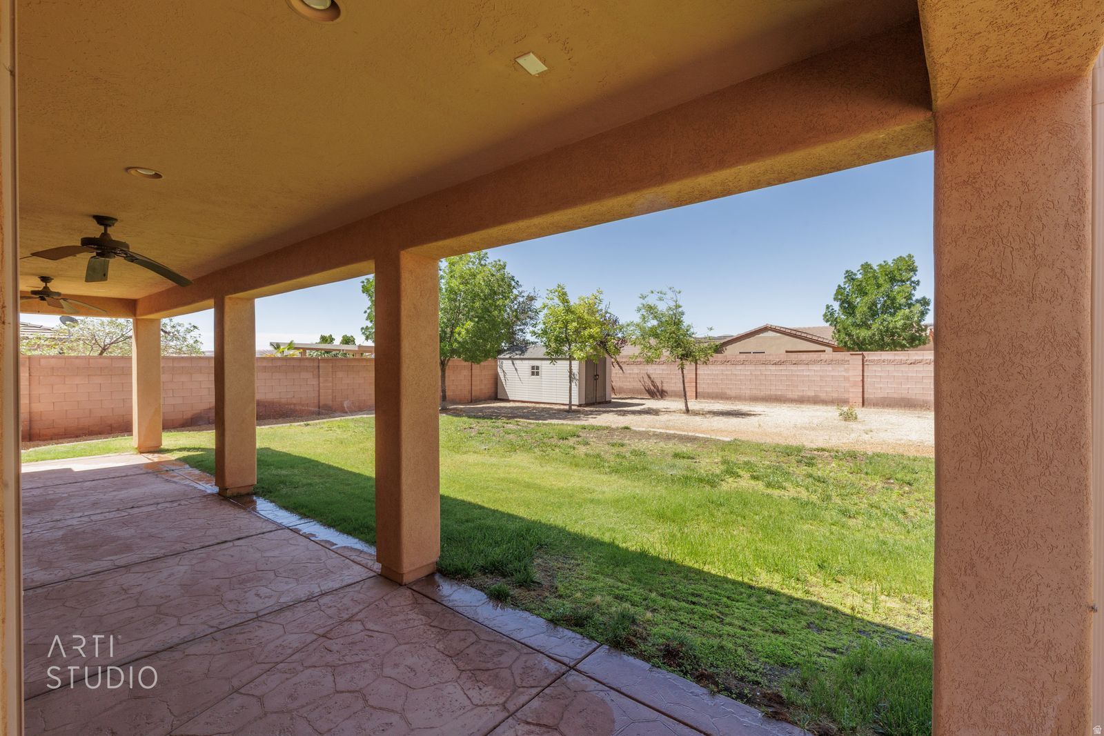 main property photo 25