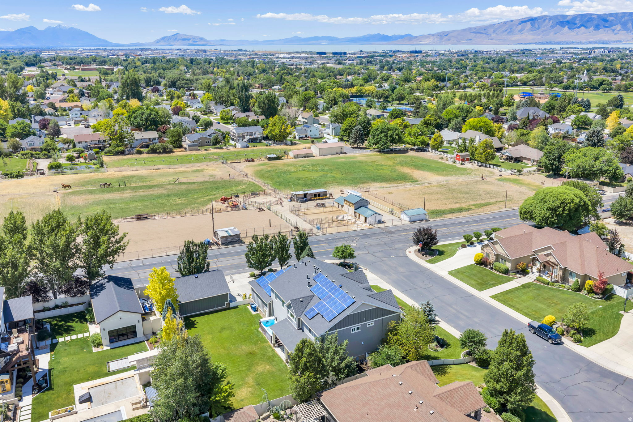 main property photo 77