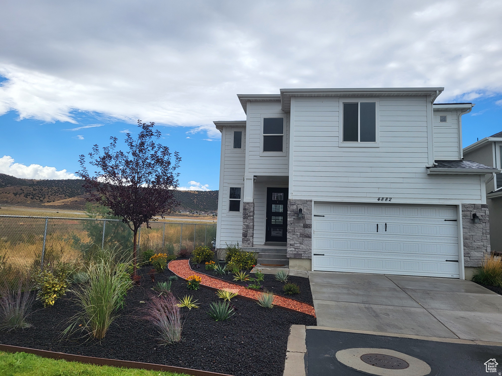 main property photo 0
