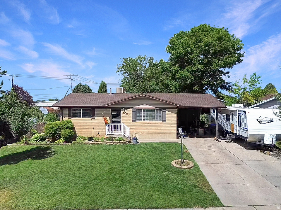 main property photo 0