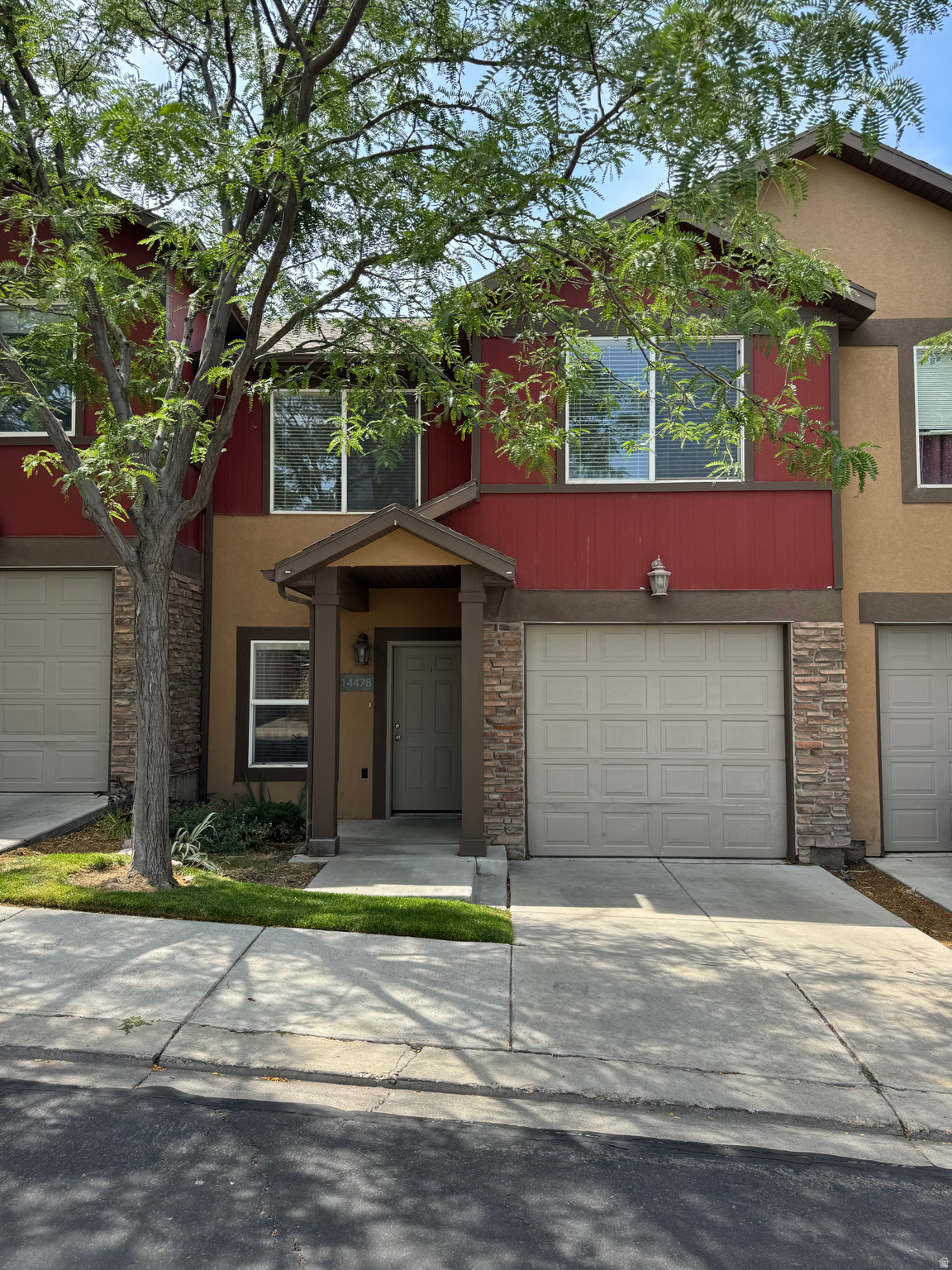 main property photo 0