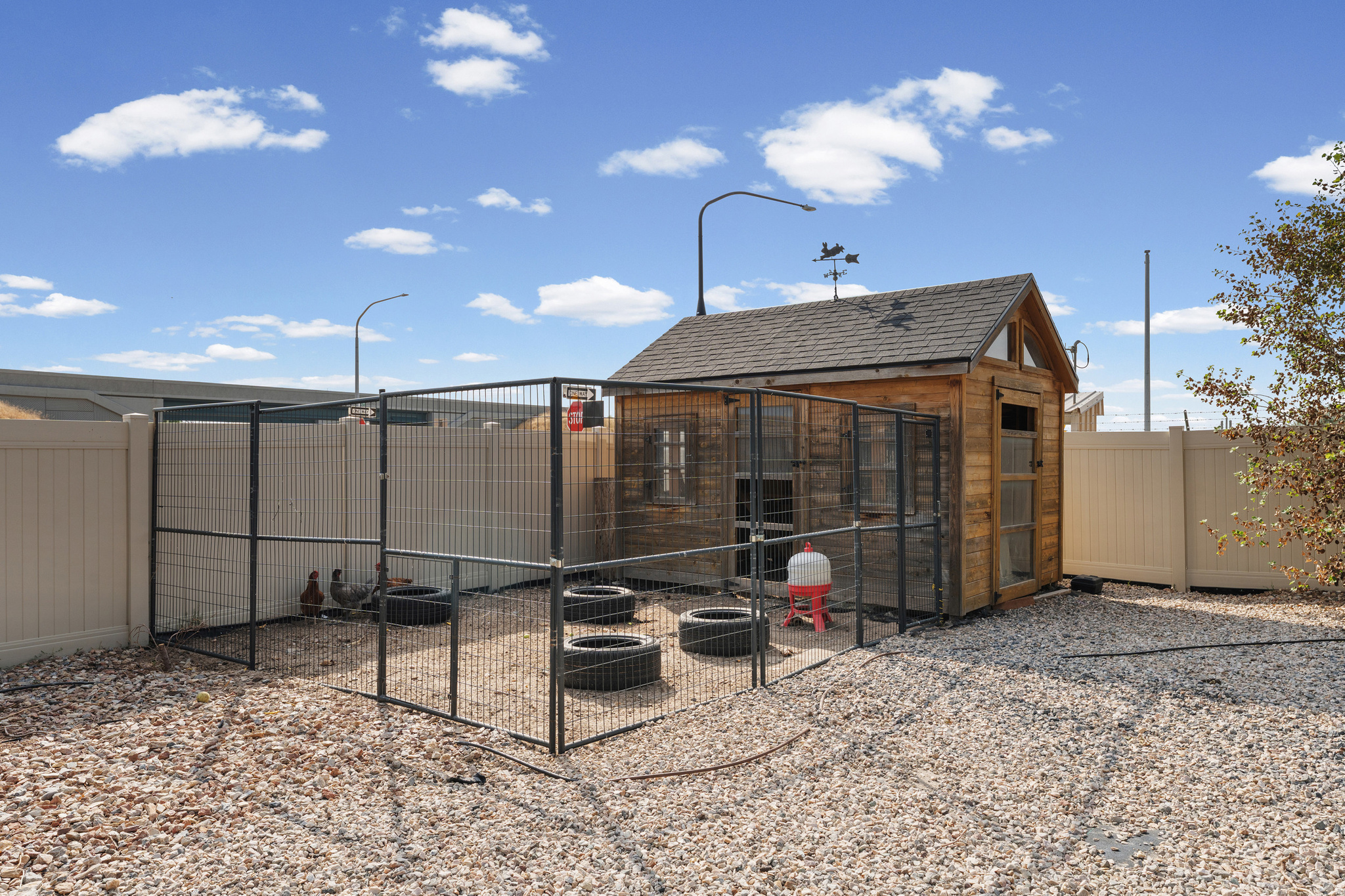 main property photo 57