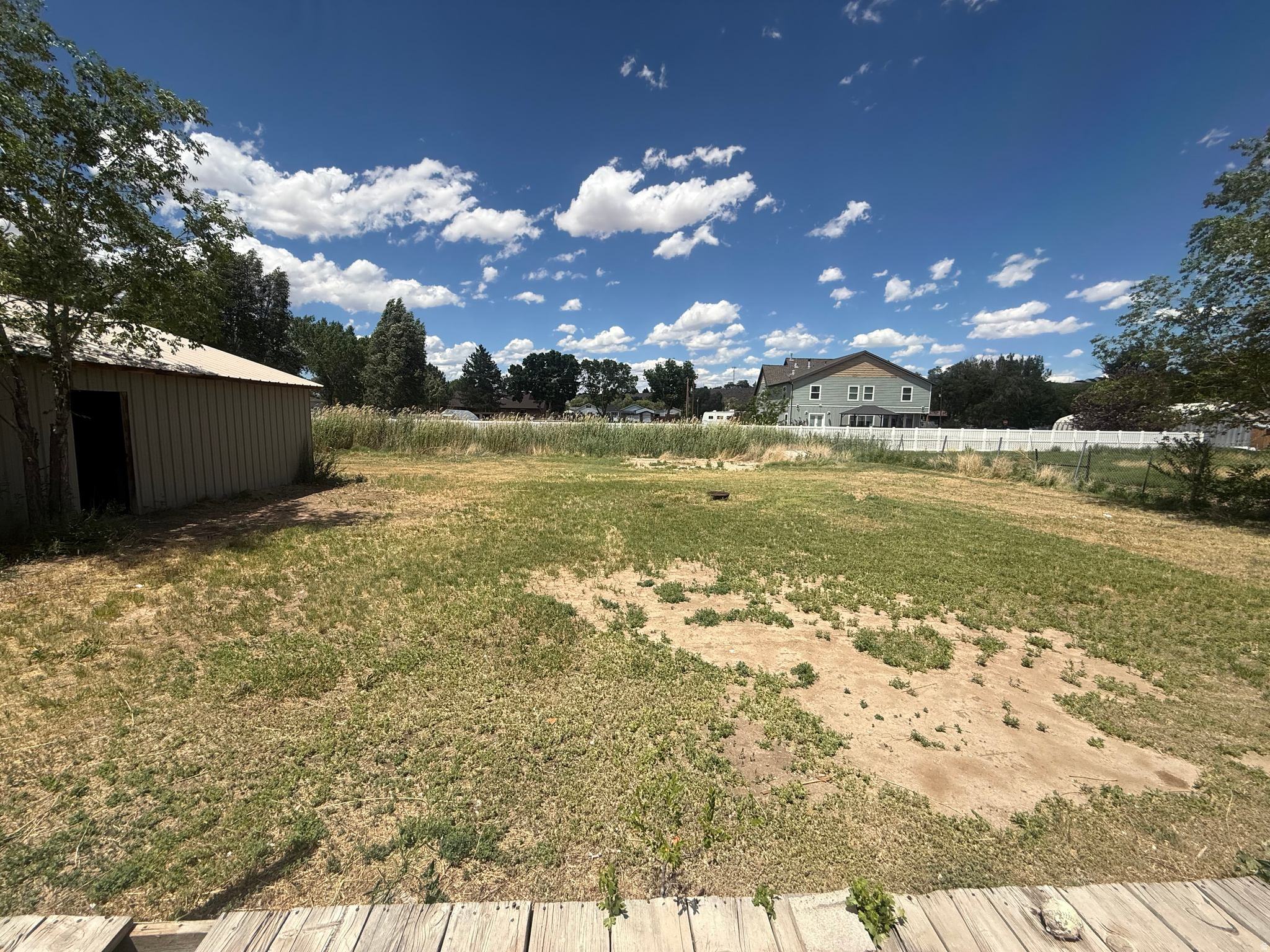 main property photo 19