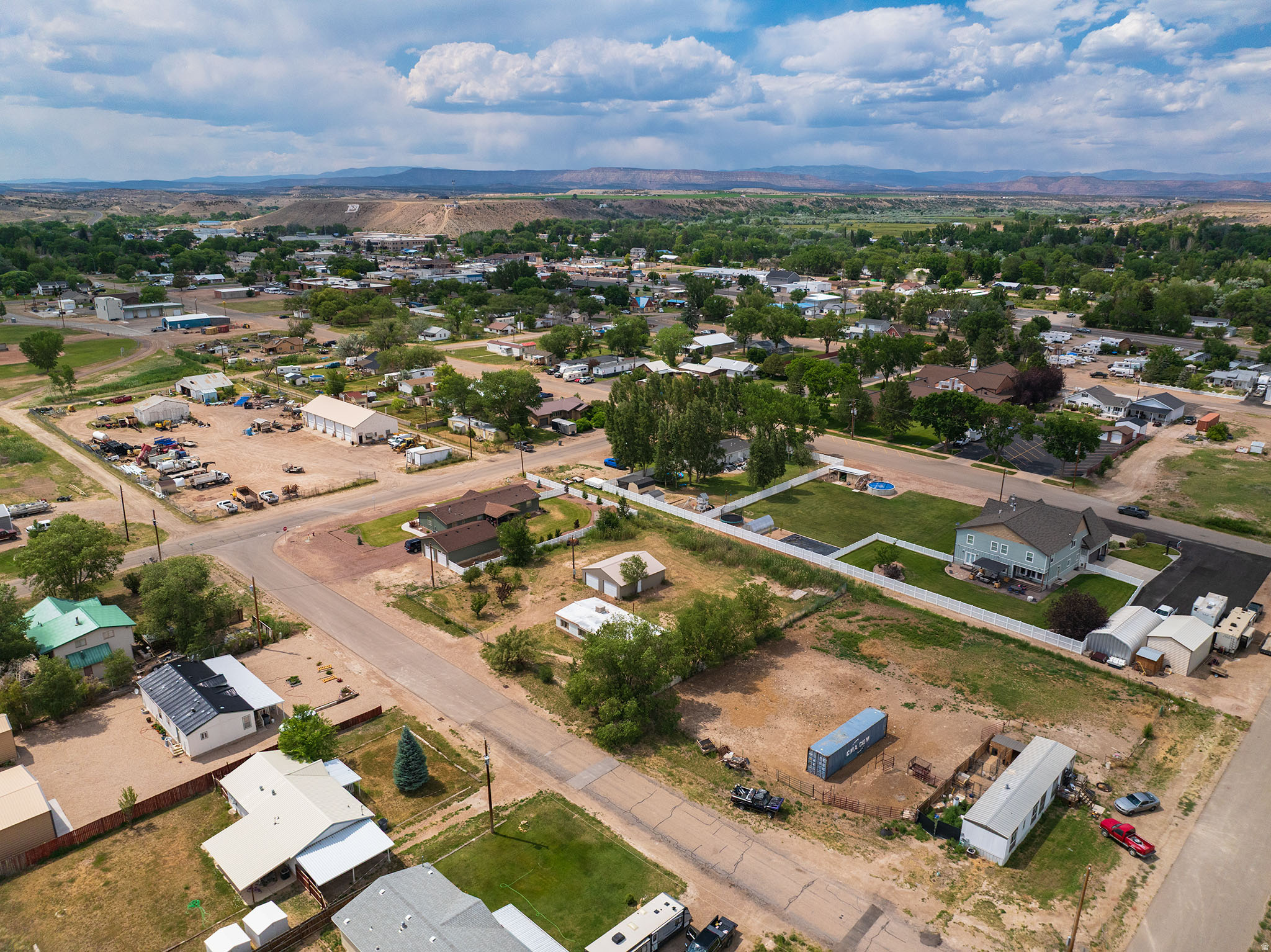 main property photo 24