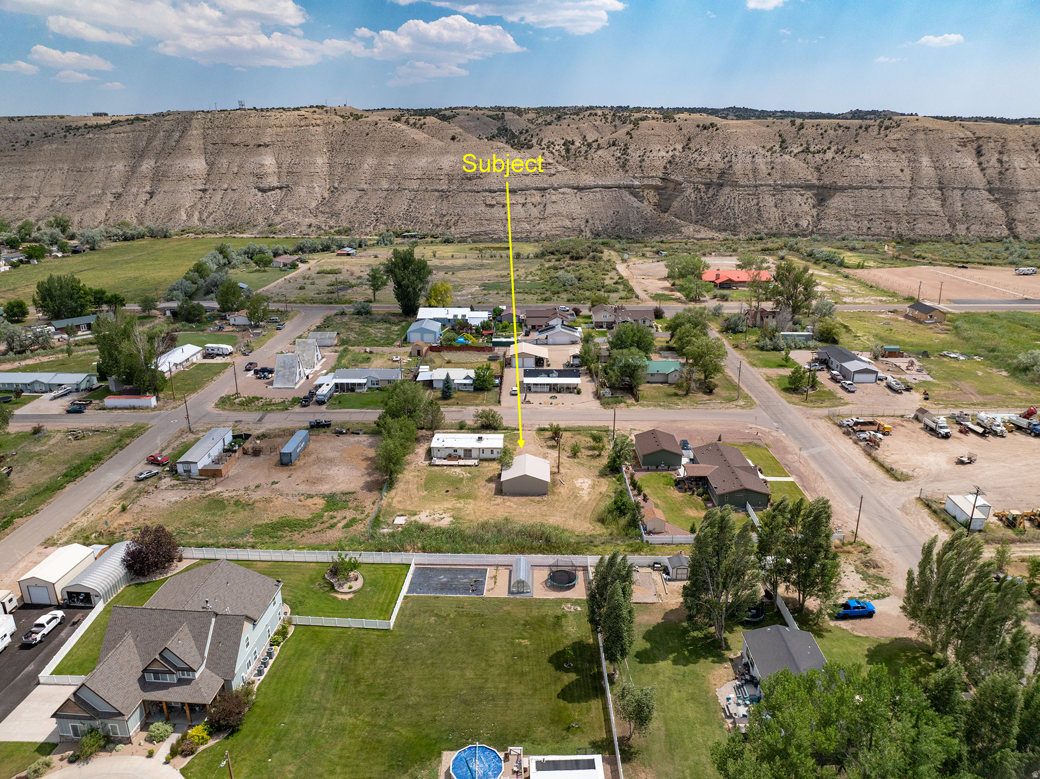 main property photo 29