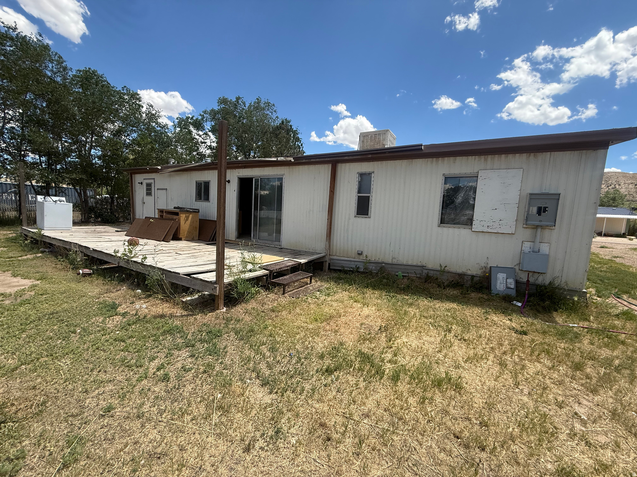 main property photo 9