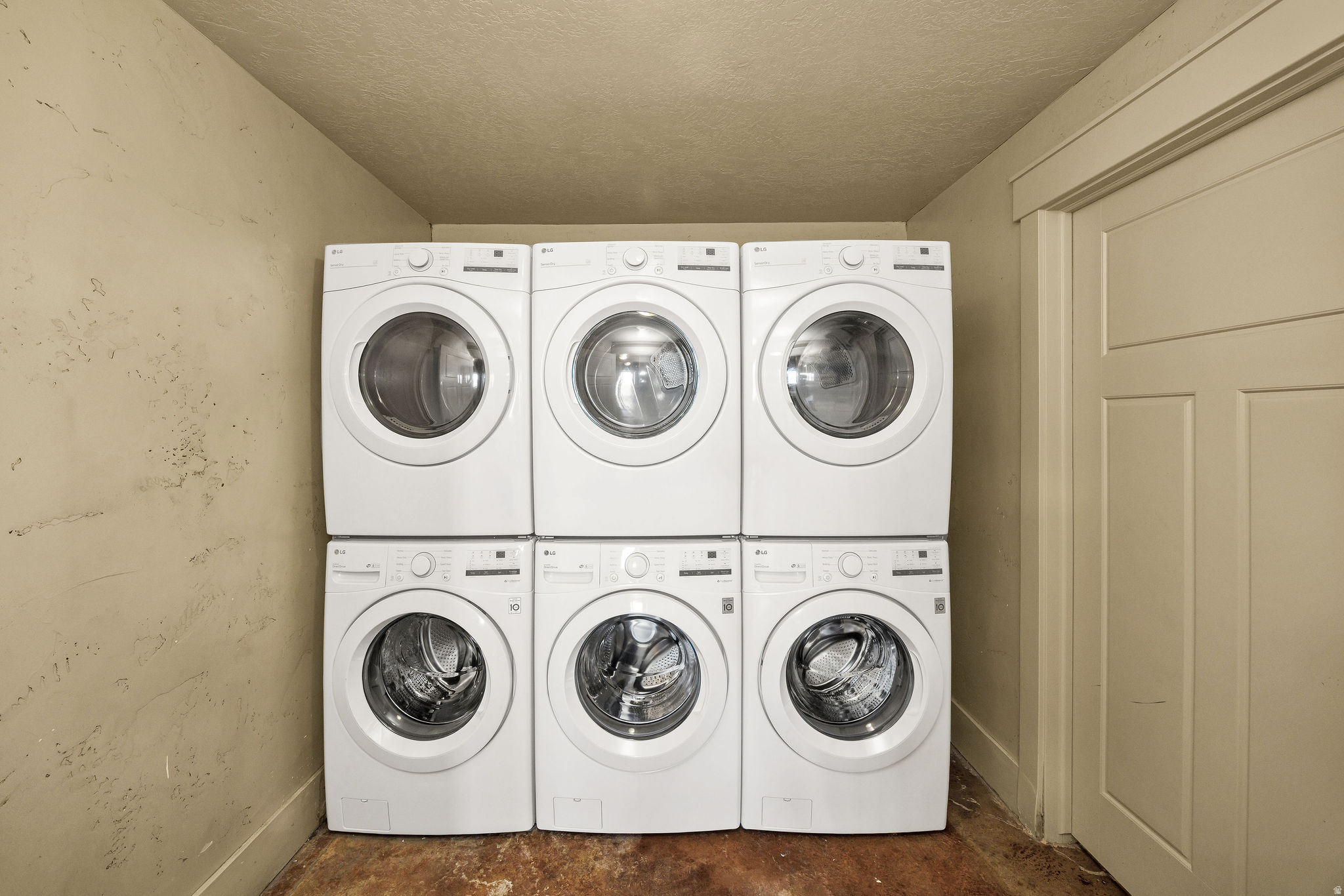 main property photo 61