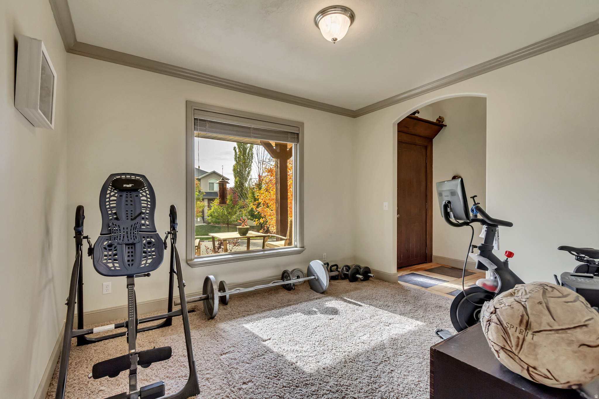 main property photo 25