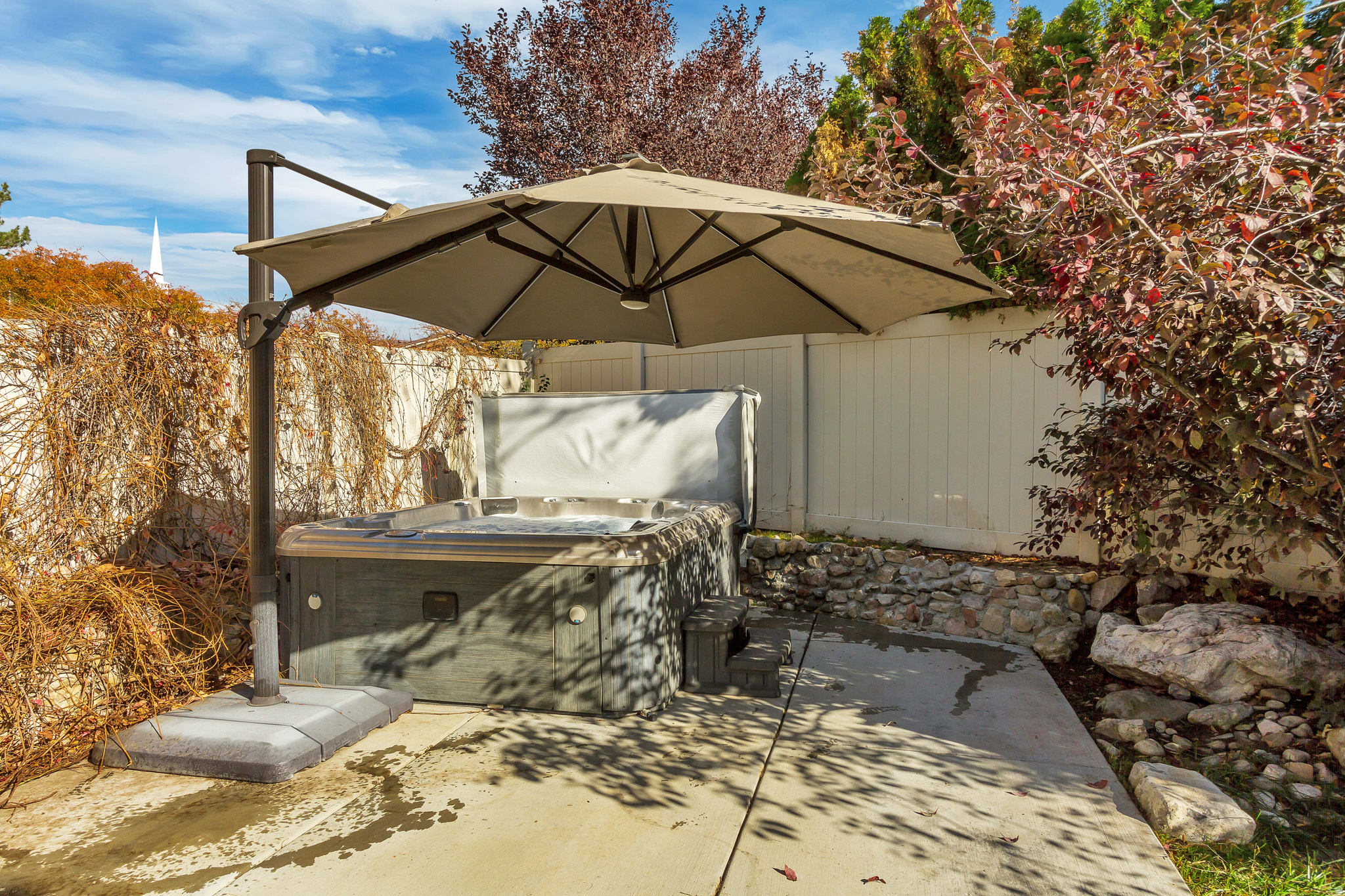 main property photo 51