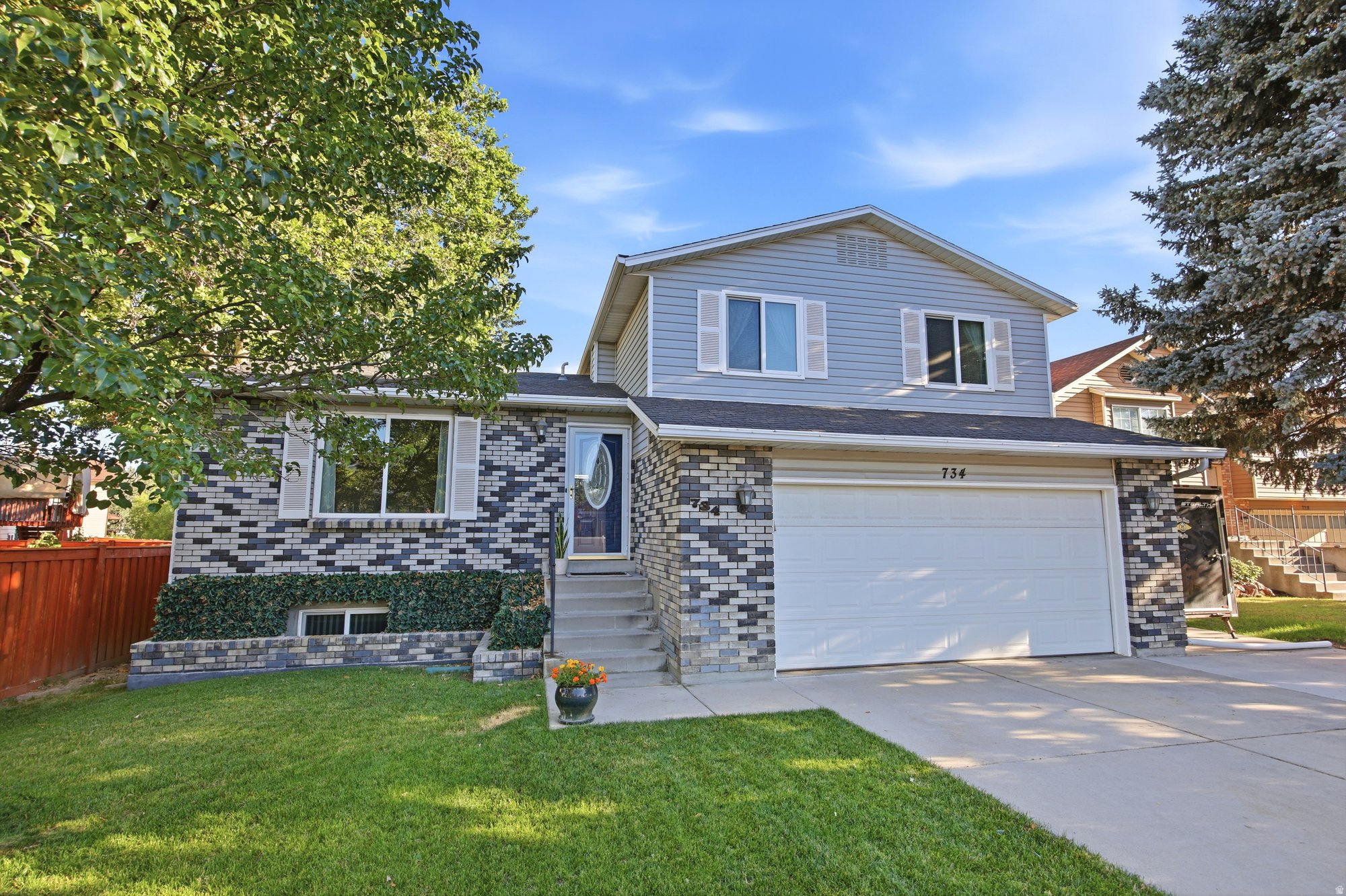 main property photo 0