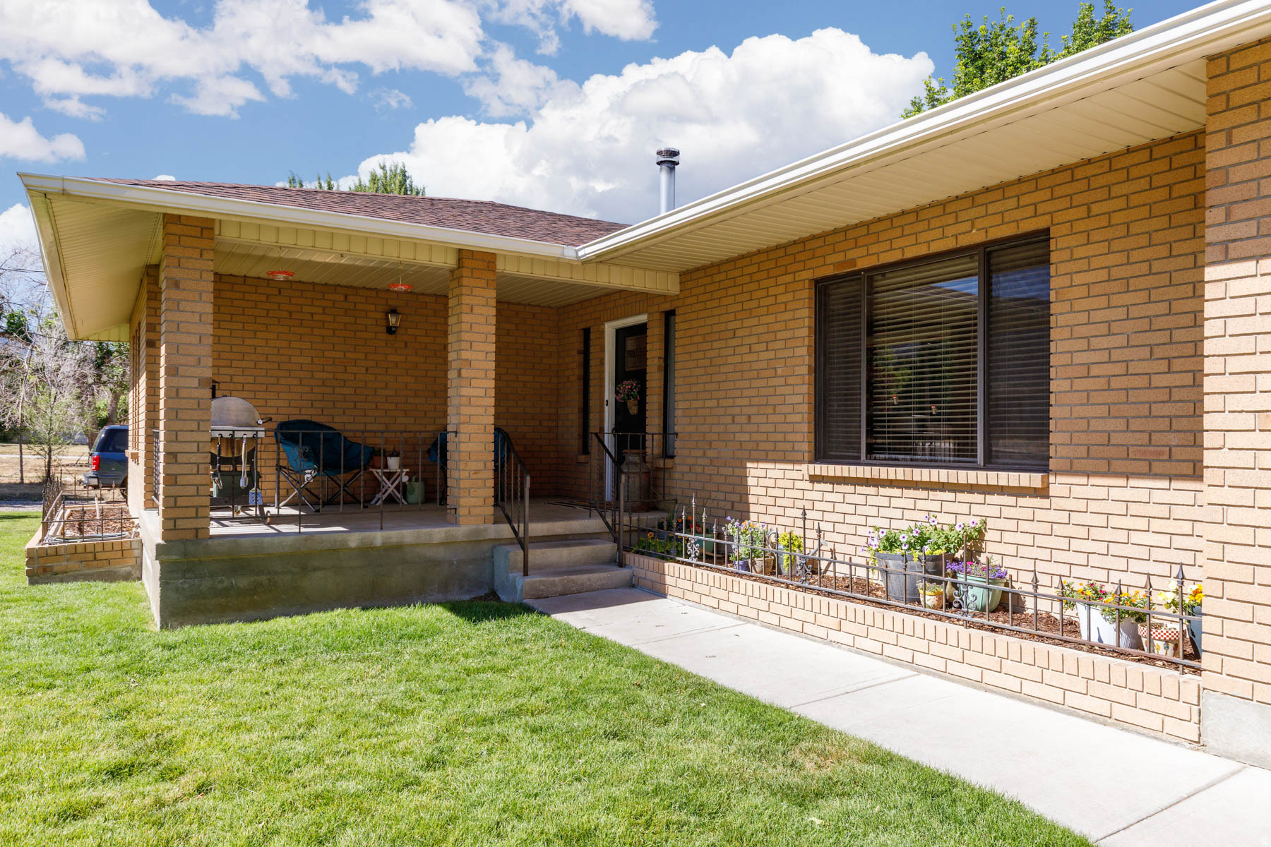 main property photo 49