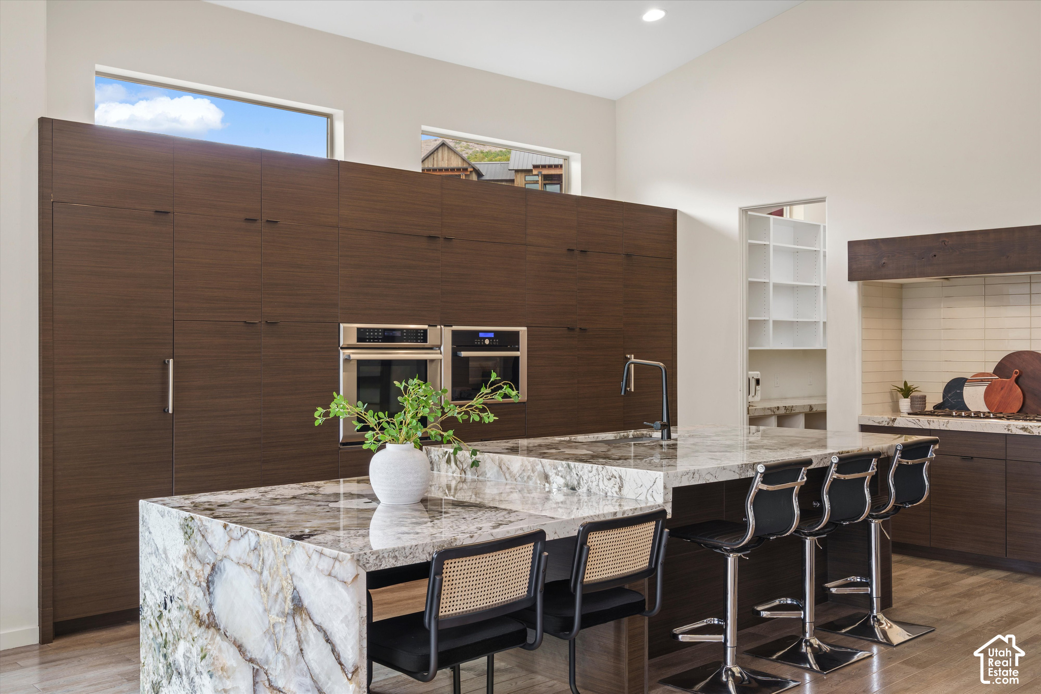 main property photo 73