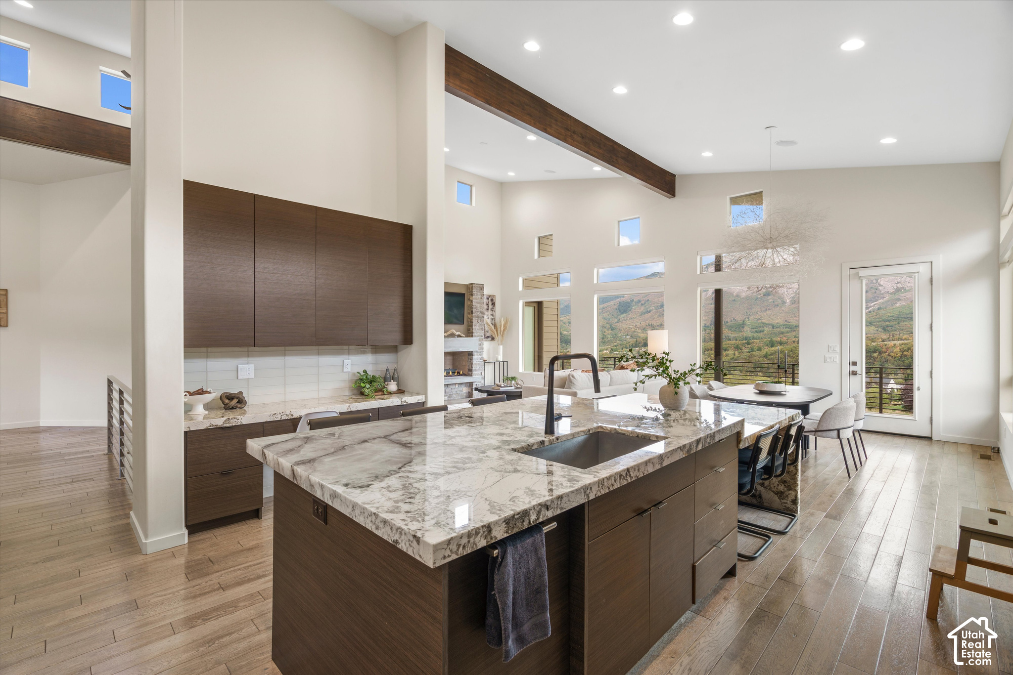 main property photo 76