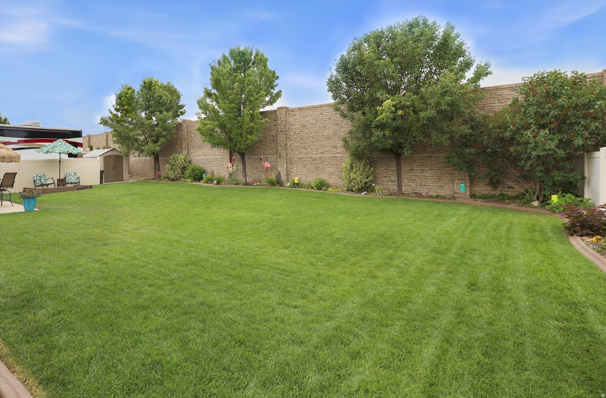main property photo 50