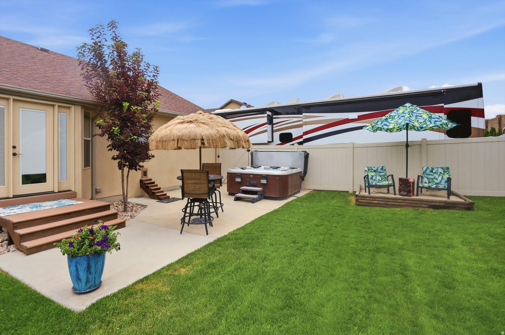 main property photo 51
