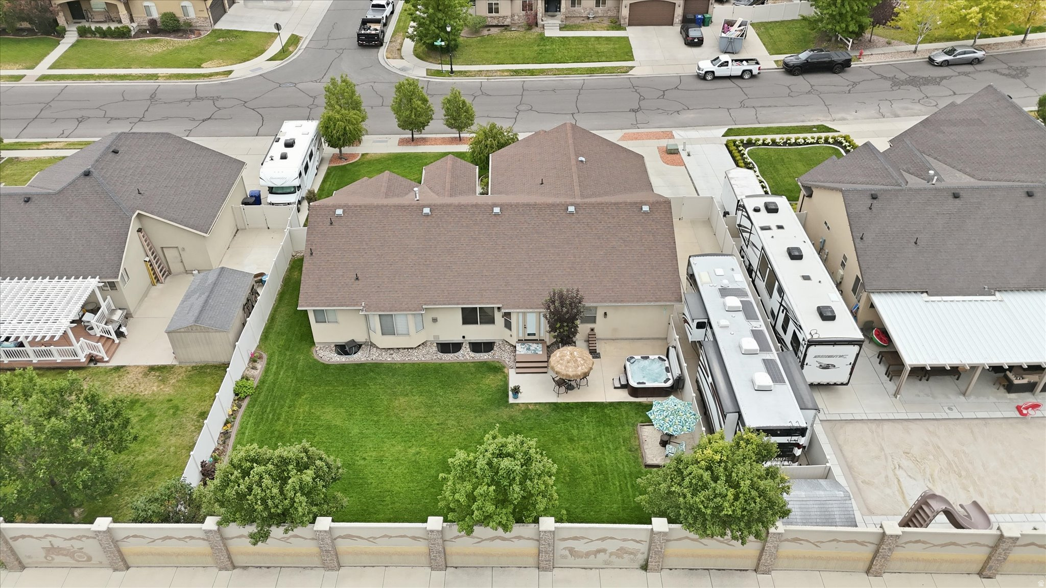 main property photo 68