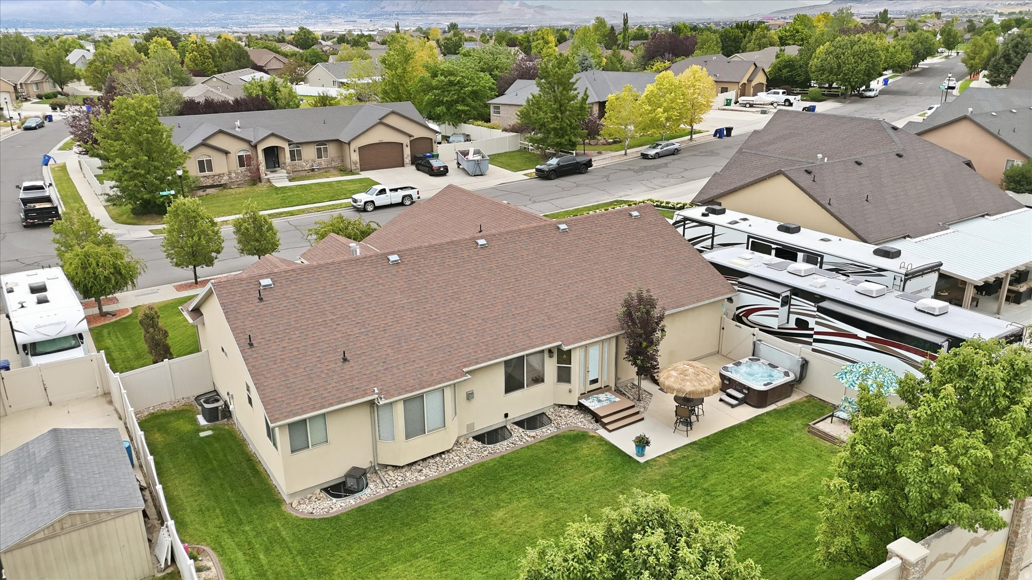 main property photo 71