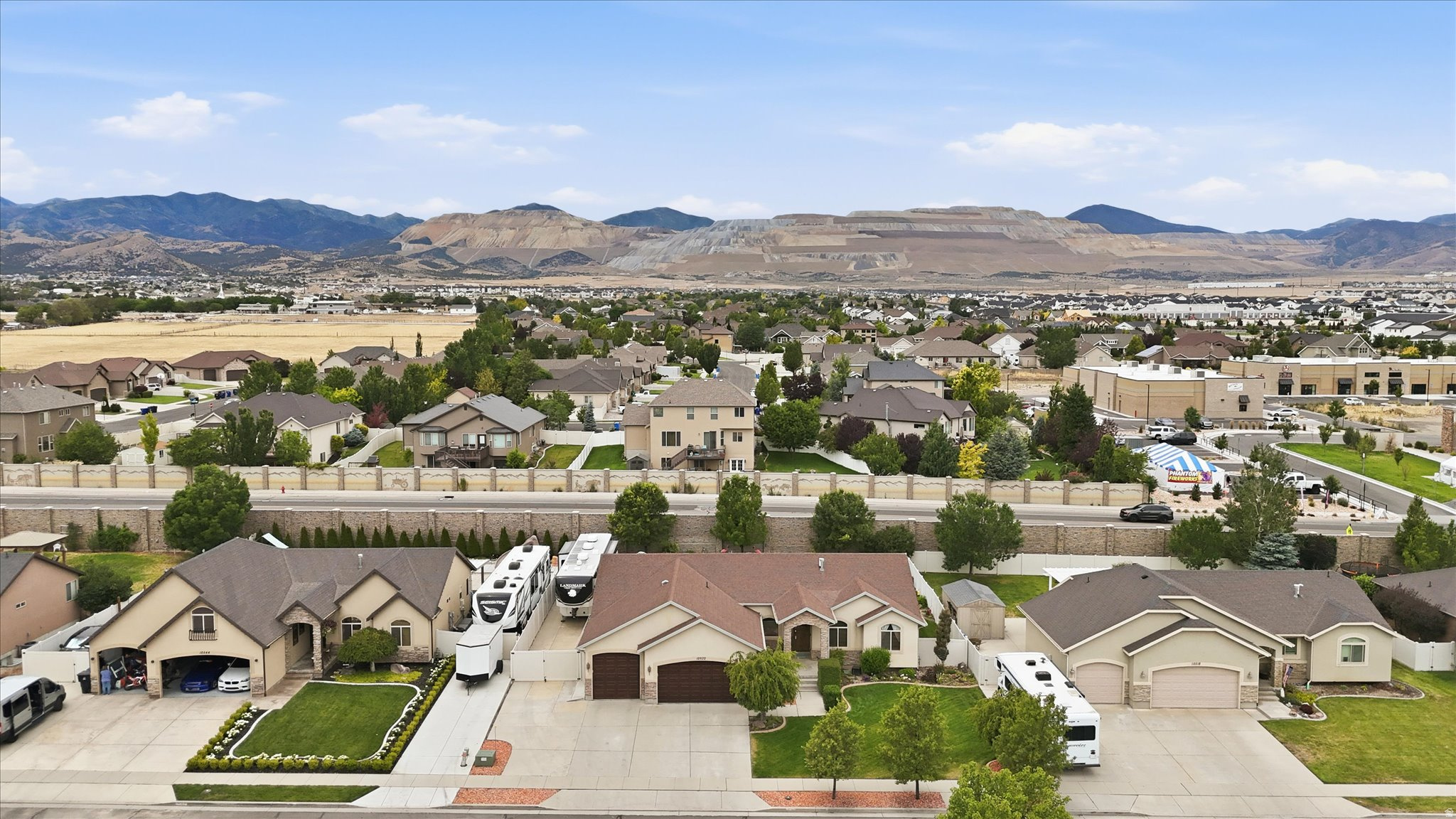 main property photo 72