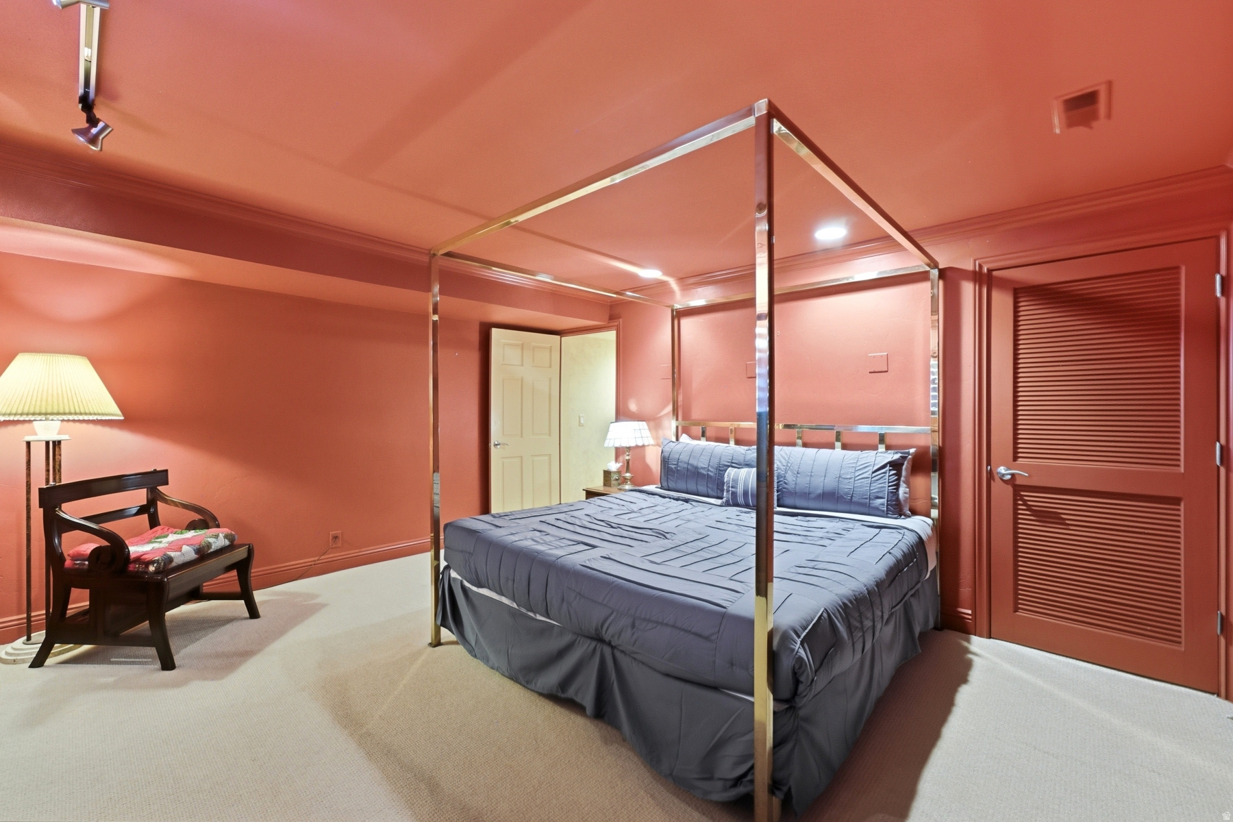 main property photo 60