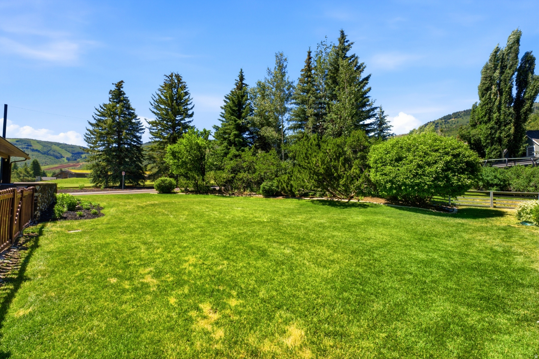 main property photo 67