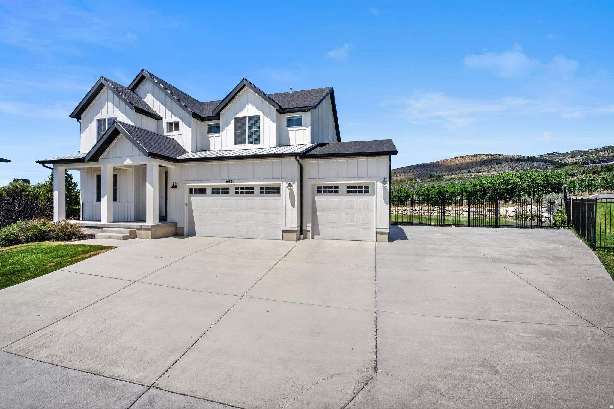main property photo 42