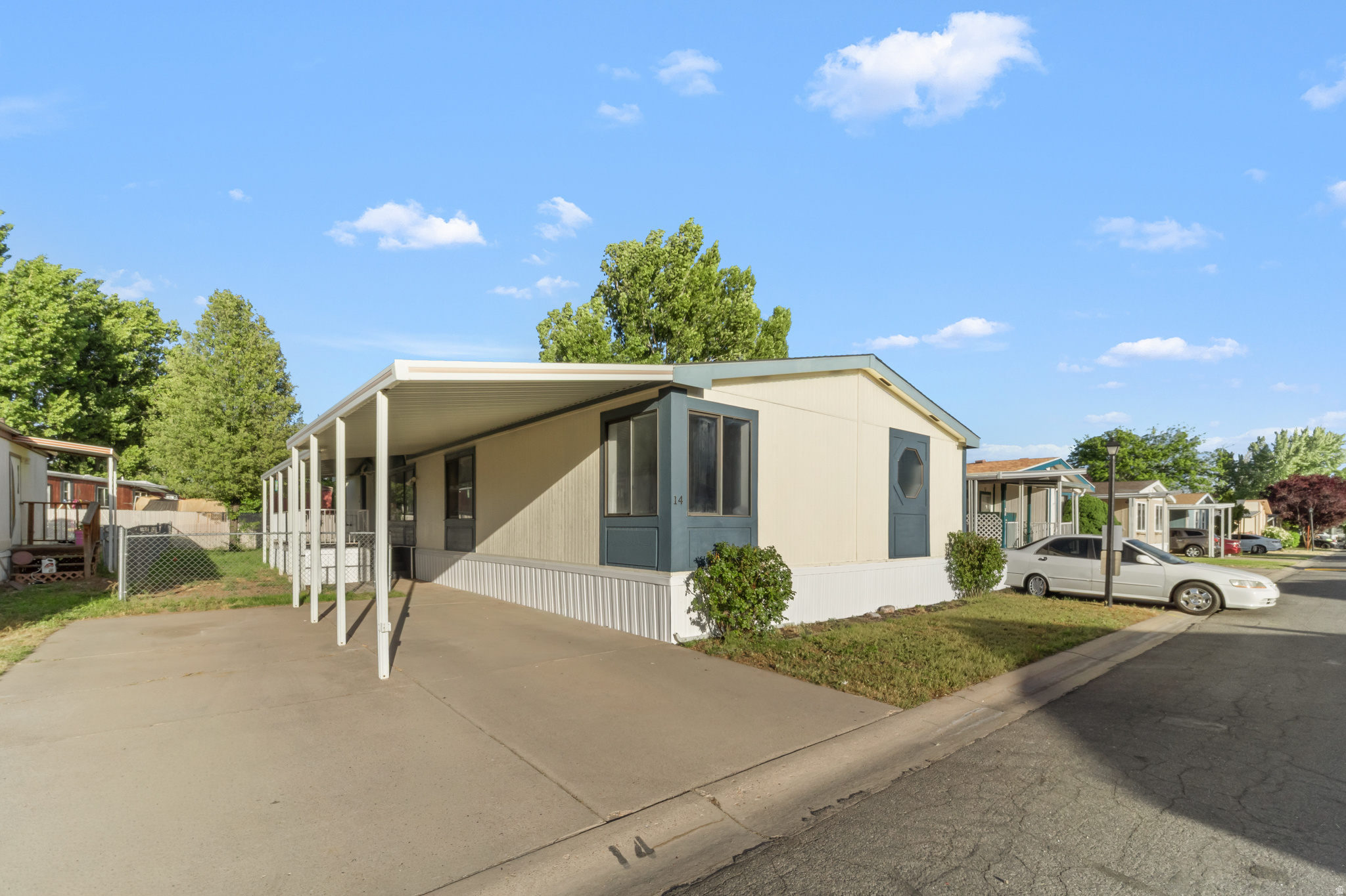 main property photo 0
