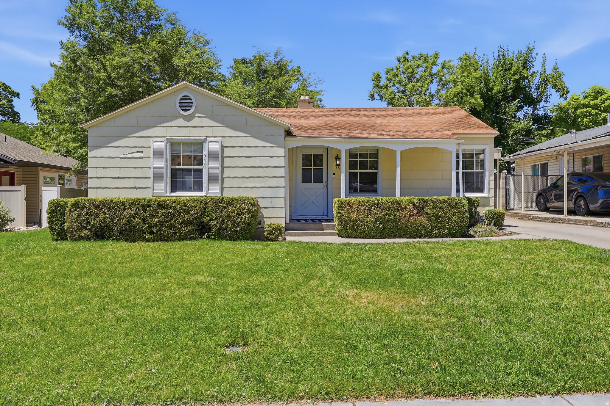 main property photo 0