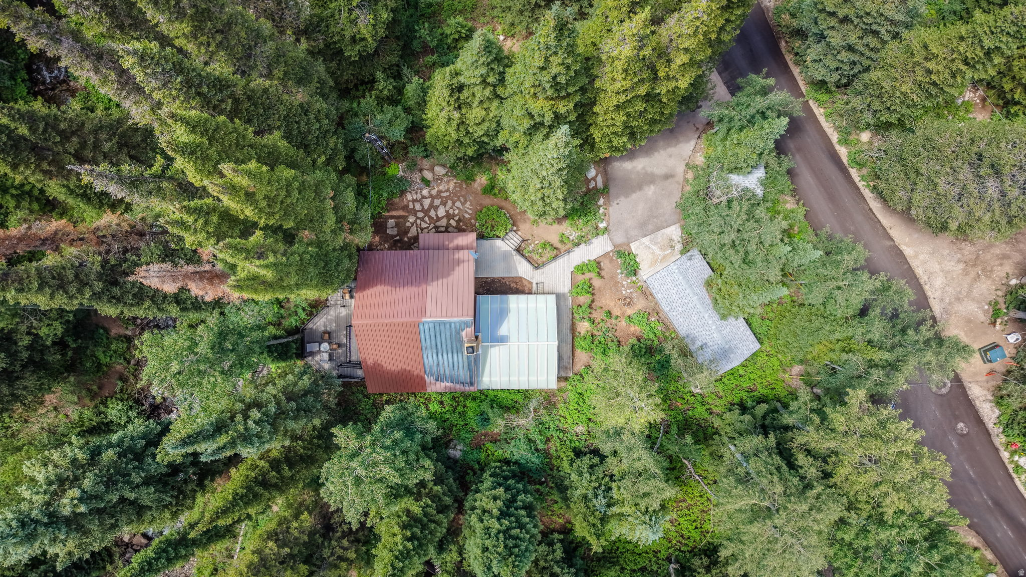 main property photo 47