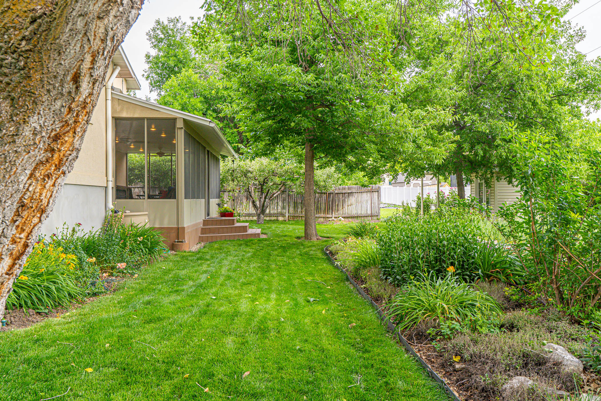 main property photo 79