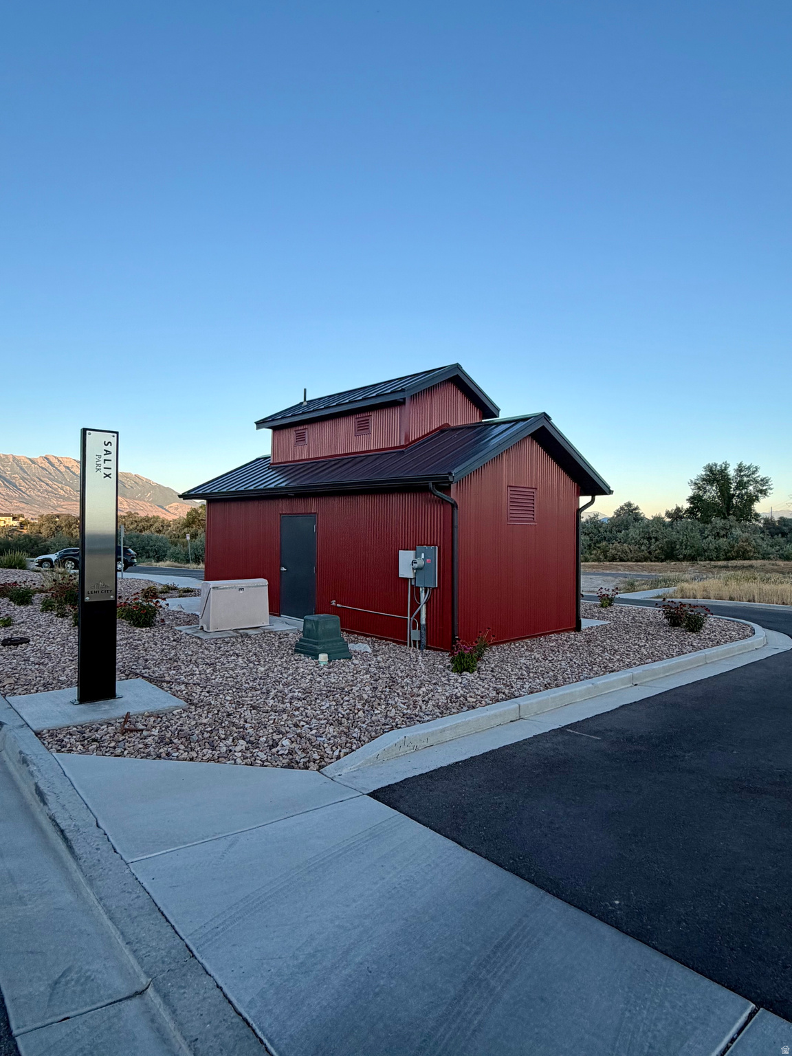 main property photo 96
