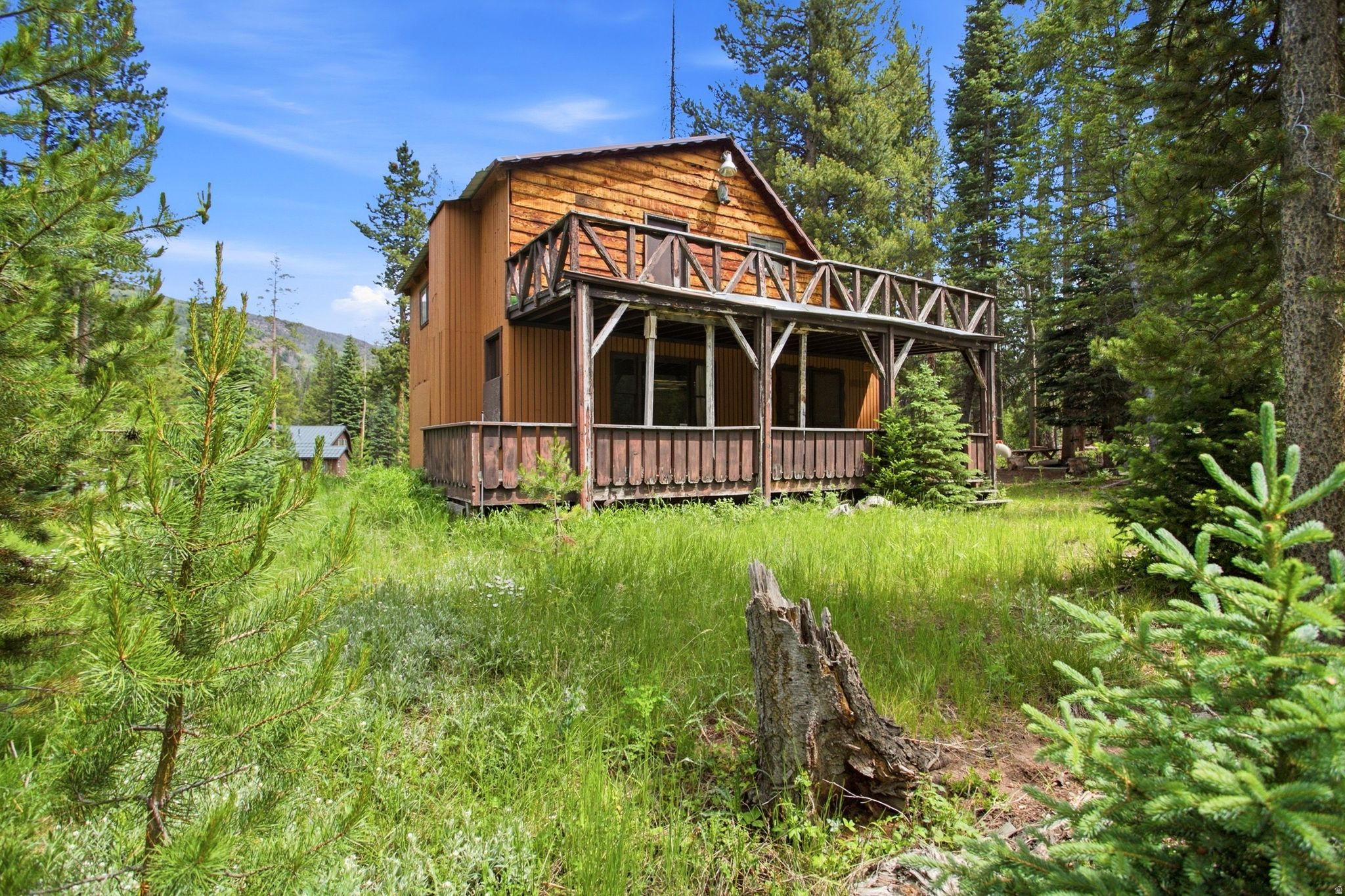 main property photo 13