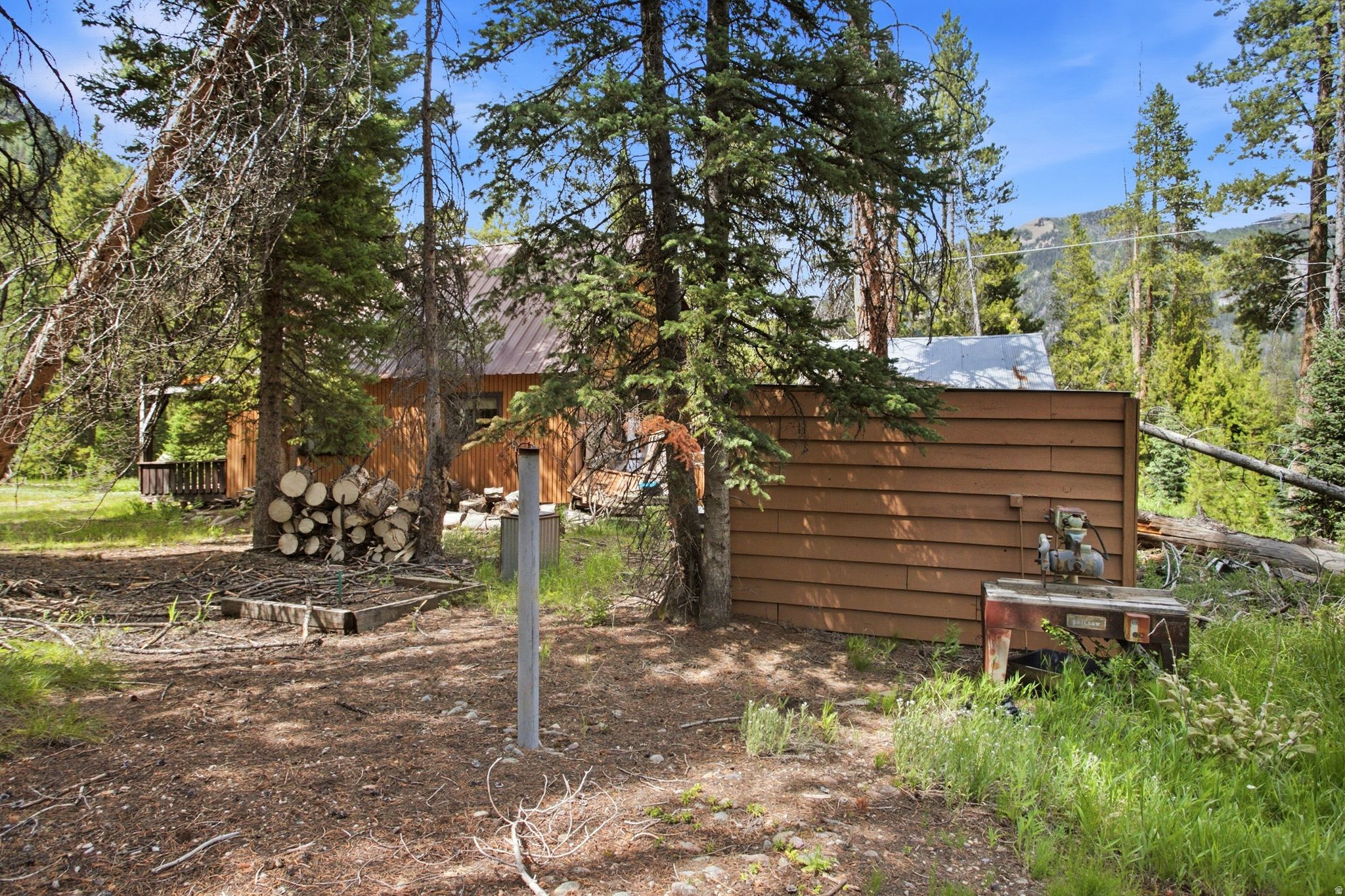 main property photo 18