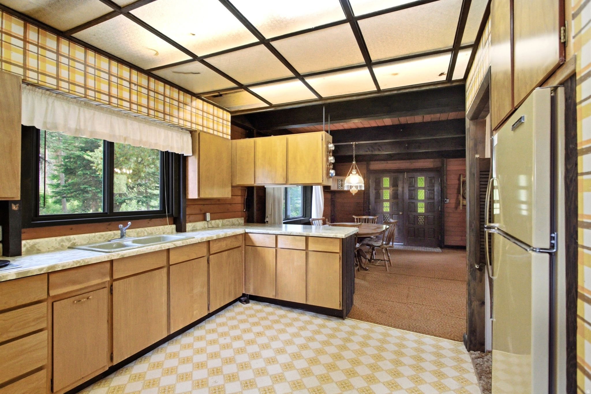 main property photo 30