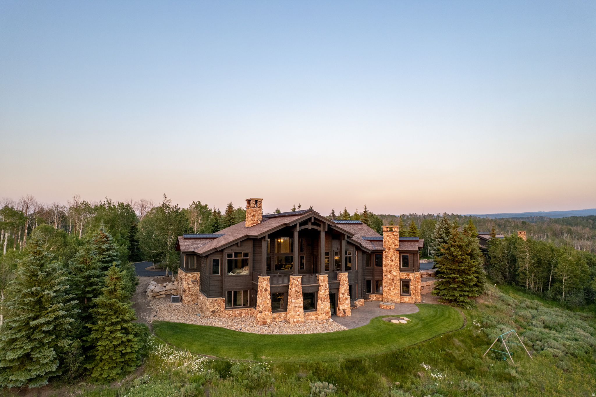 main property photo 36