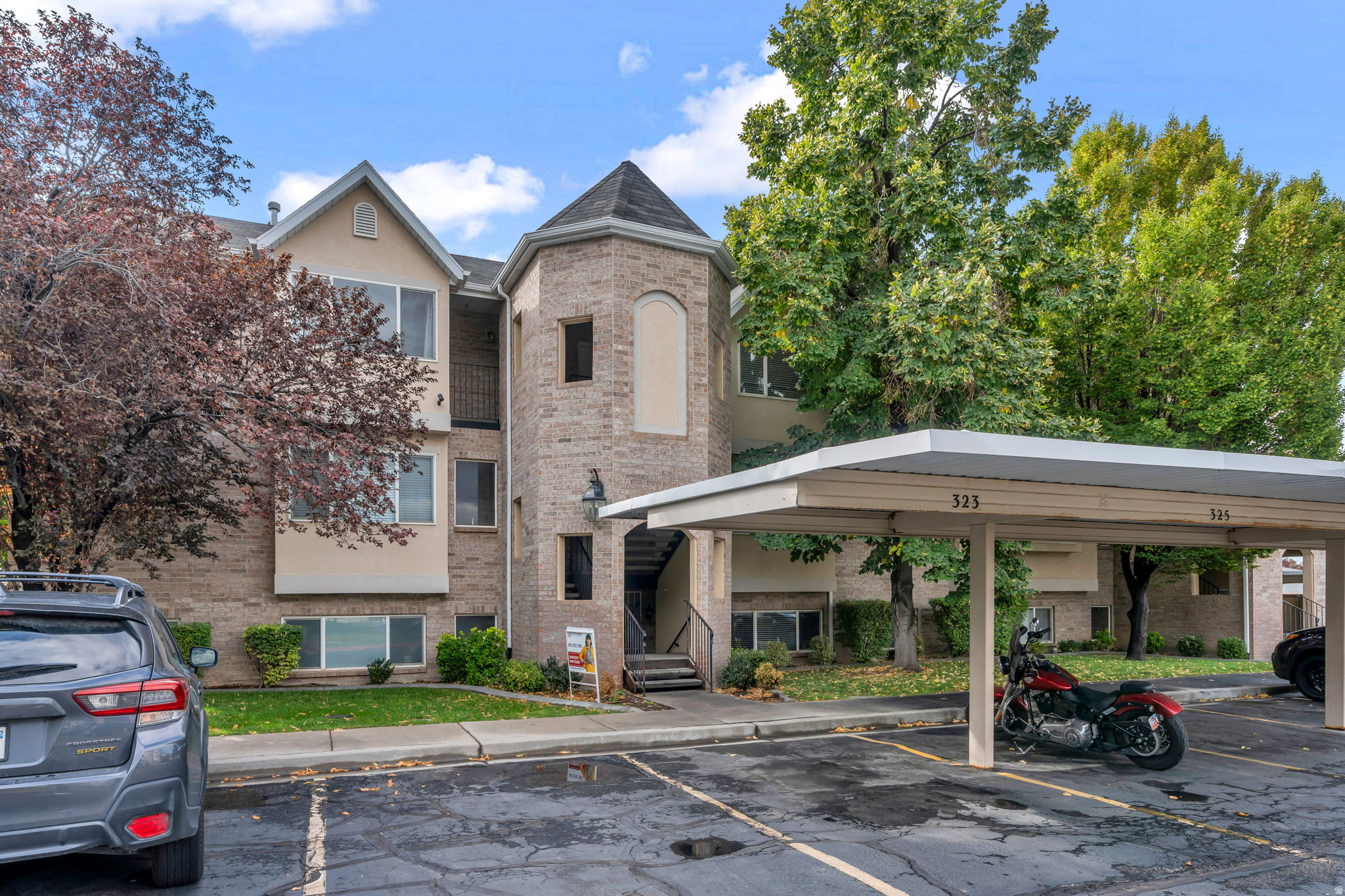 main property photo 0