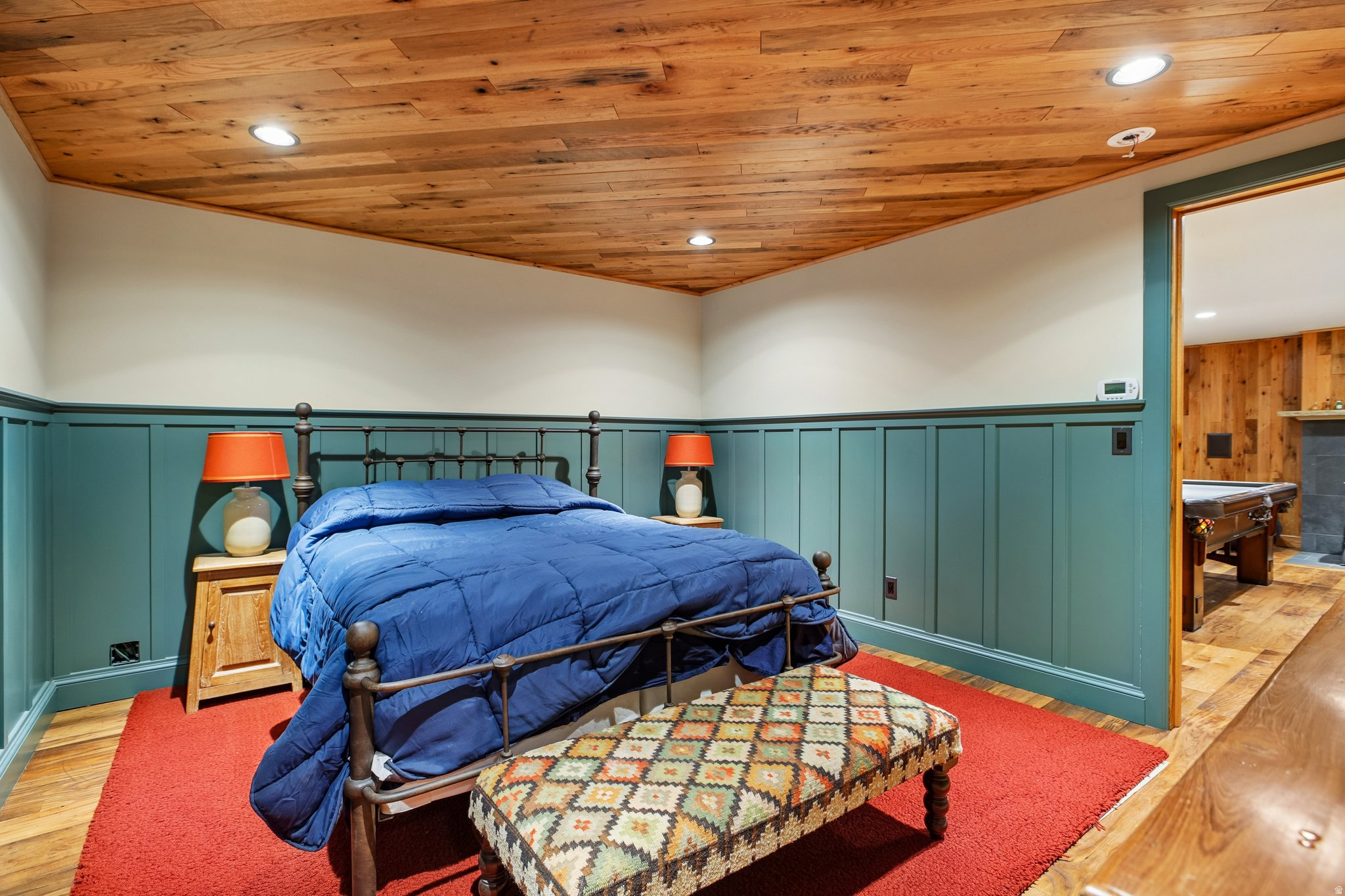 main property photo 31