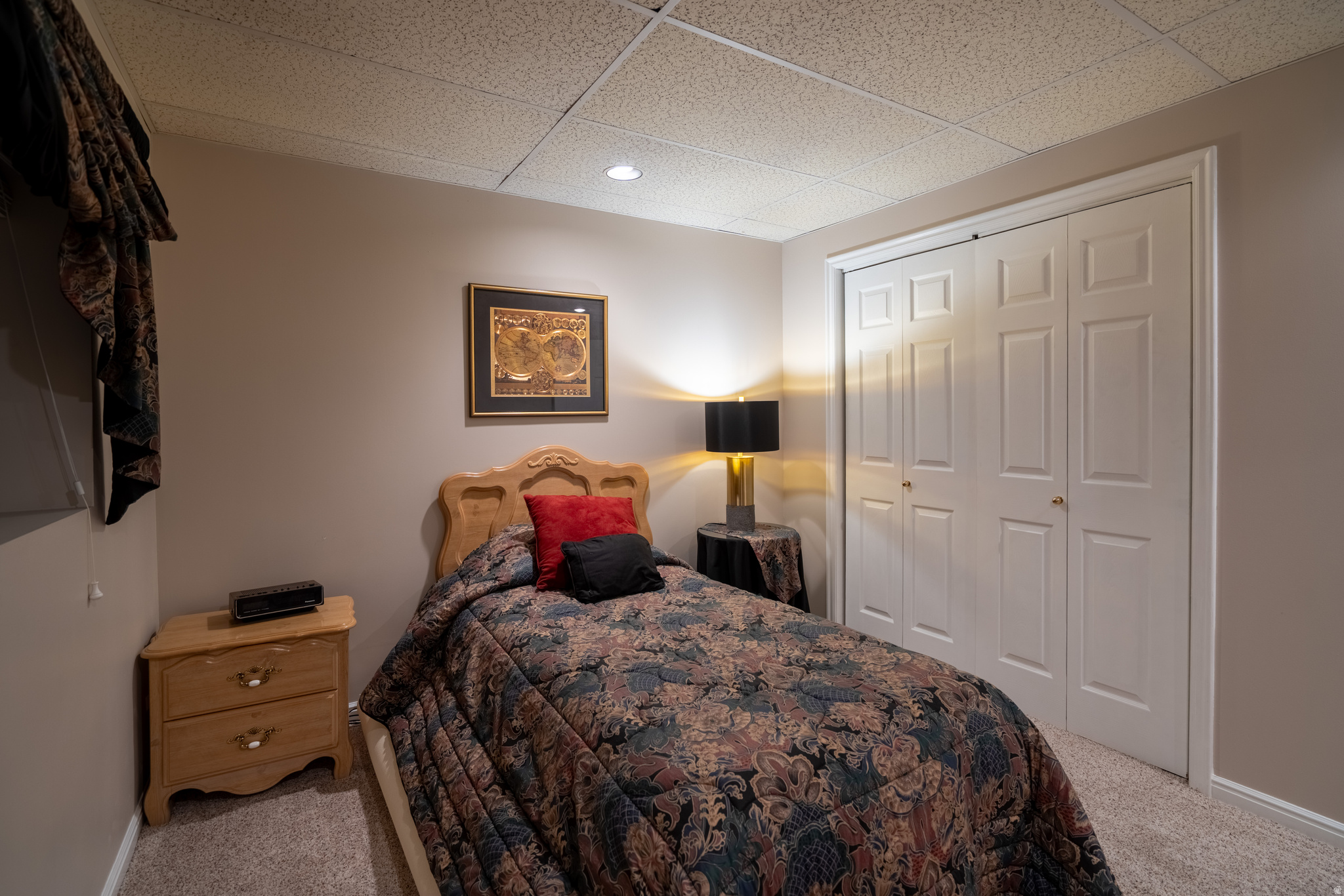 main property photo 34