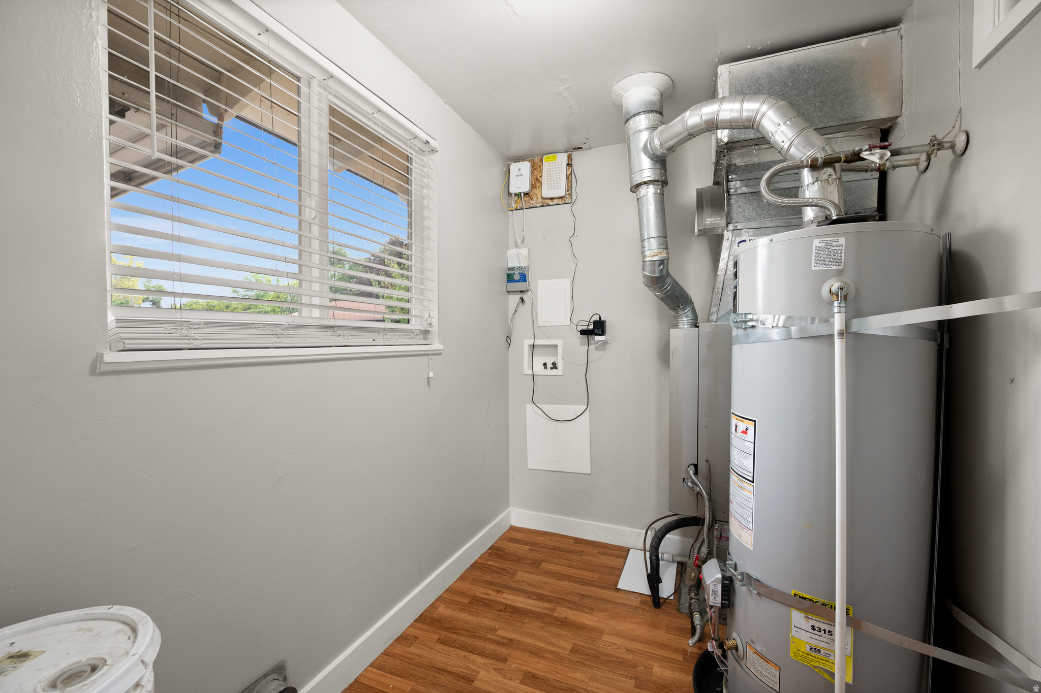 main property photo 16